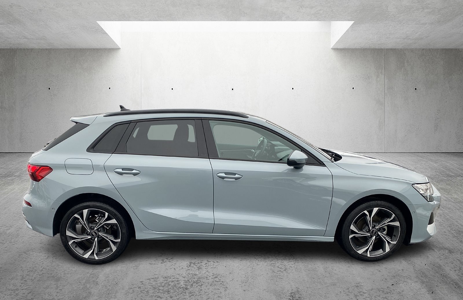 A3 Sportback 30 TFSI advanced S-tronic Matrix Navi ACC AHK Standhzg.