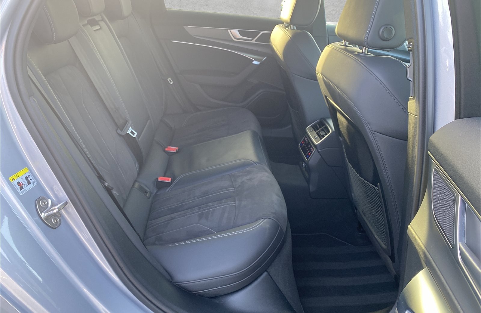 A6 Avant 45 TFSI S line quattro S-tronic Matrix Navi ACC Pano AHK RFK