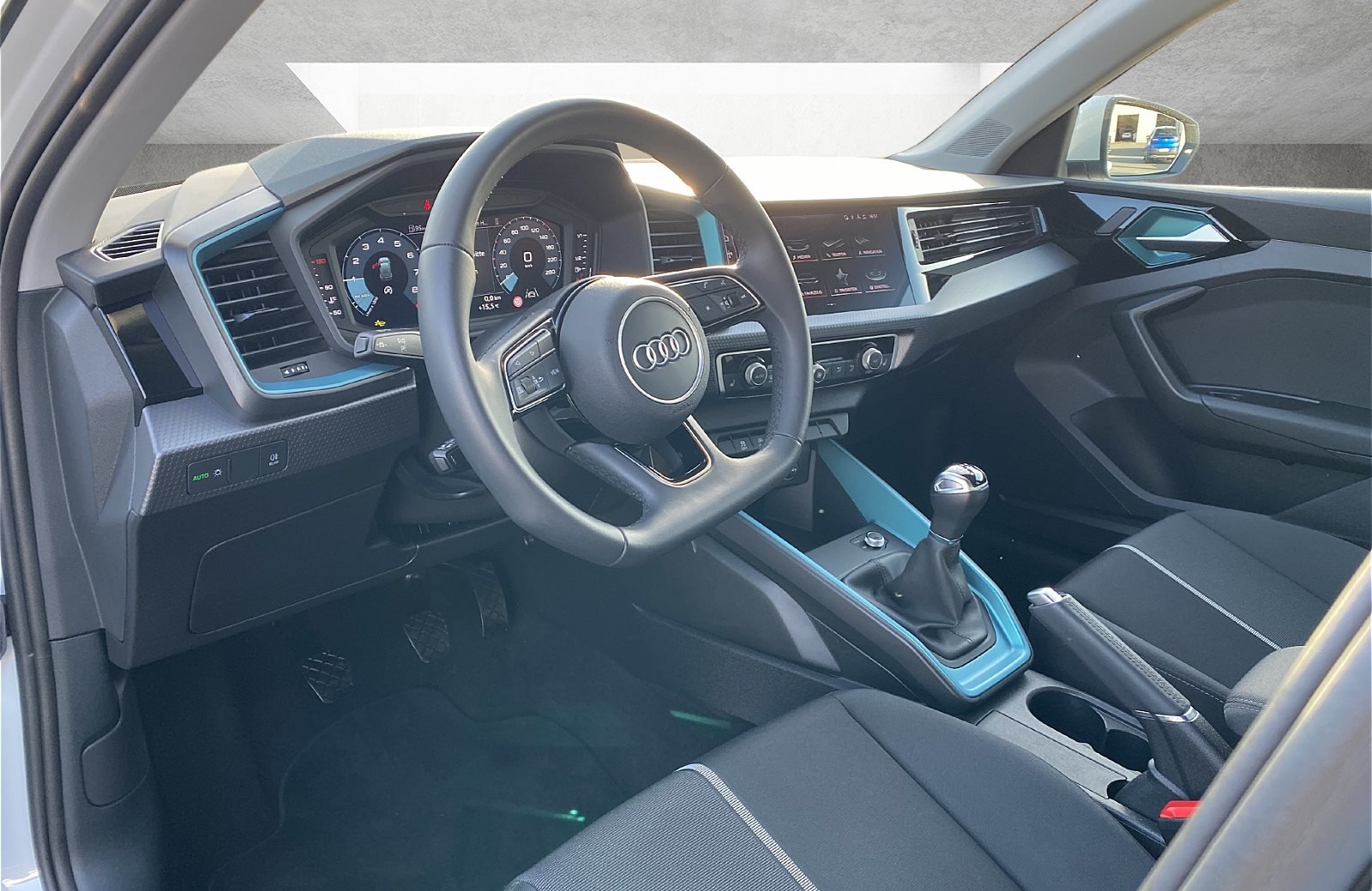 A1 Sportback 25 TFSI advanced MMI Bluetooth GRA PDC SHZ