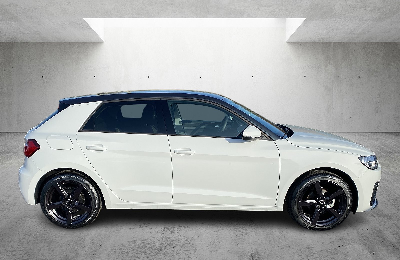 A1 Sportback 25 TFSI advanced MMI Bluetooth GRA PDC SHZ