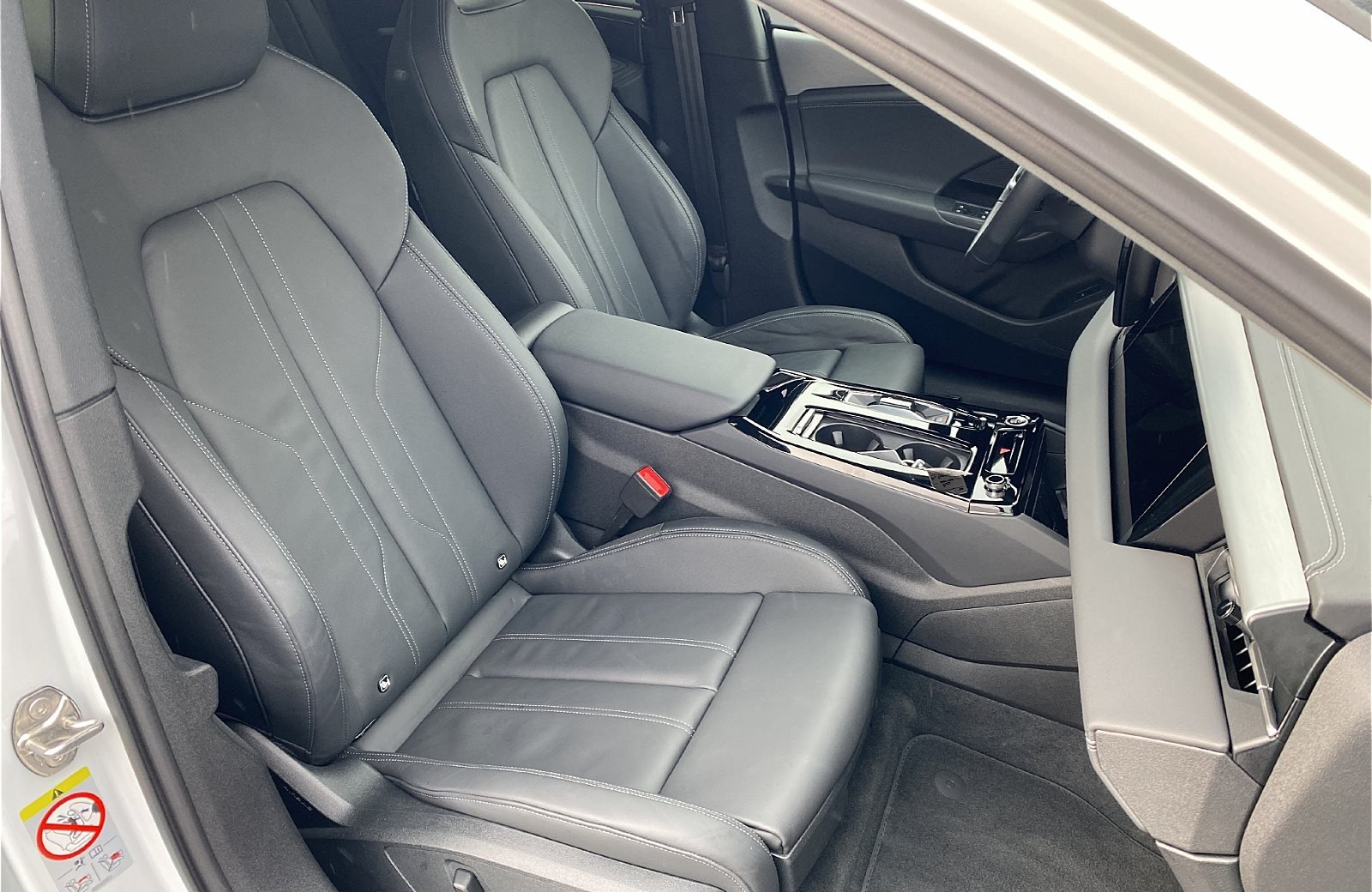 A6 Avant e-tron S line performance LED Plus Navi ACC AHK Leder