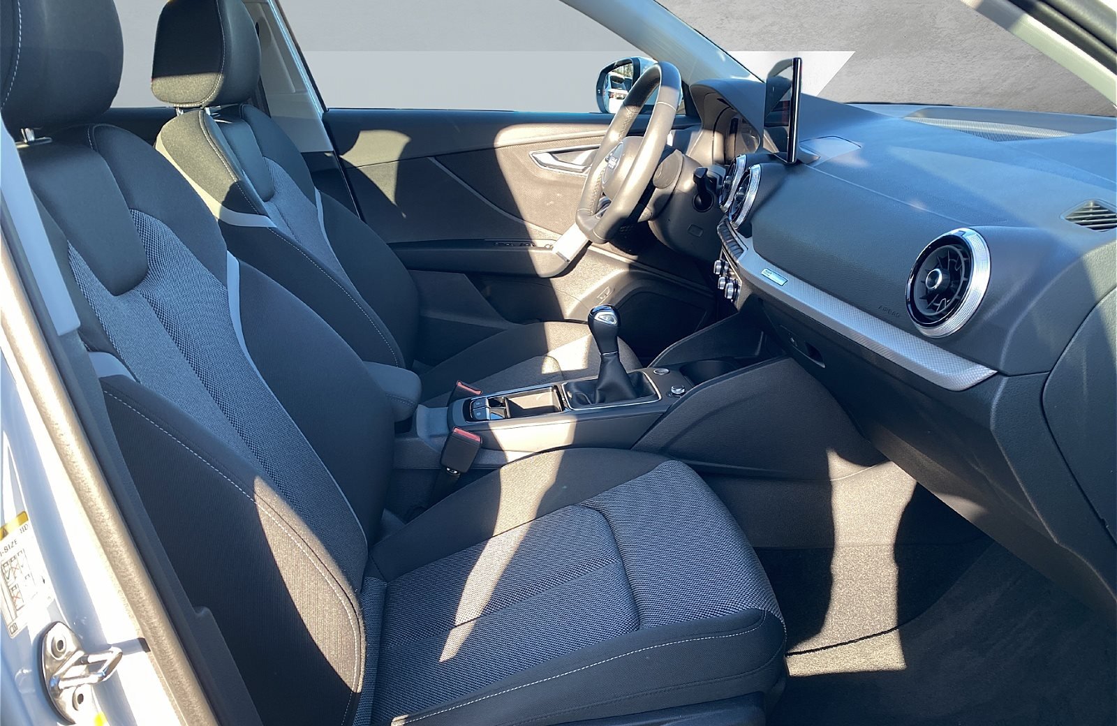 Q2 35 TFSI advanced Matrix ACC AHK Standhzg. ACC