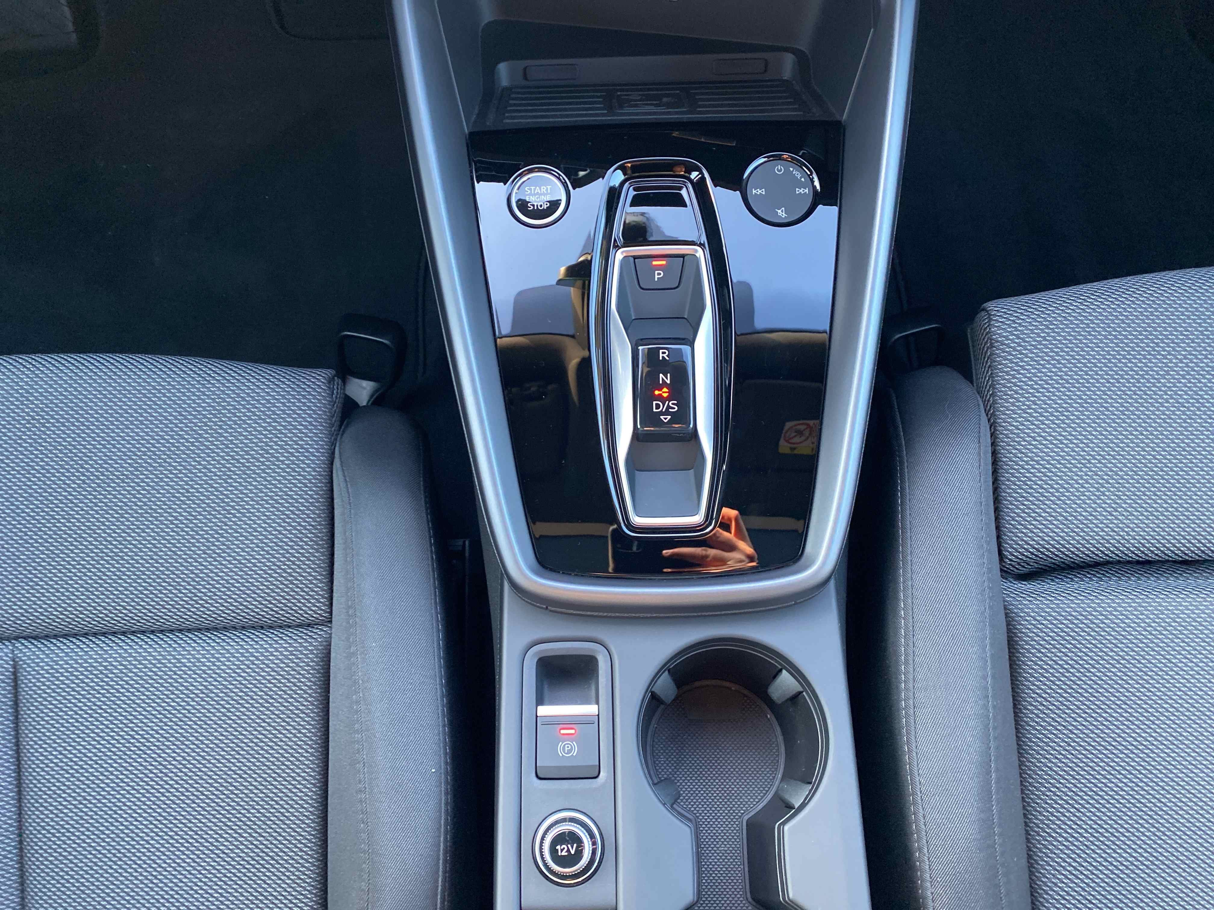 A3 Sportback 35 TFSI S line S-tronic LED Navi ACC Pano RFK