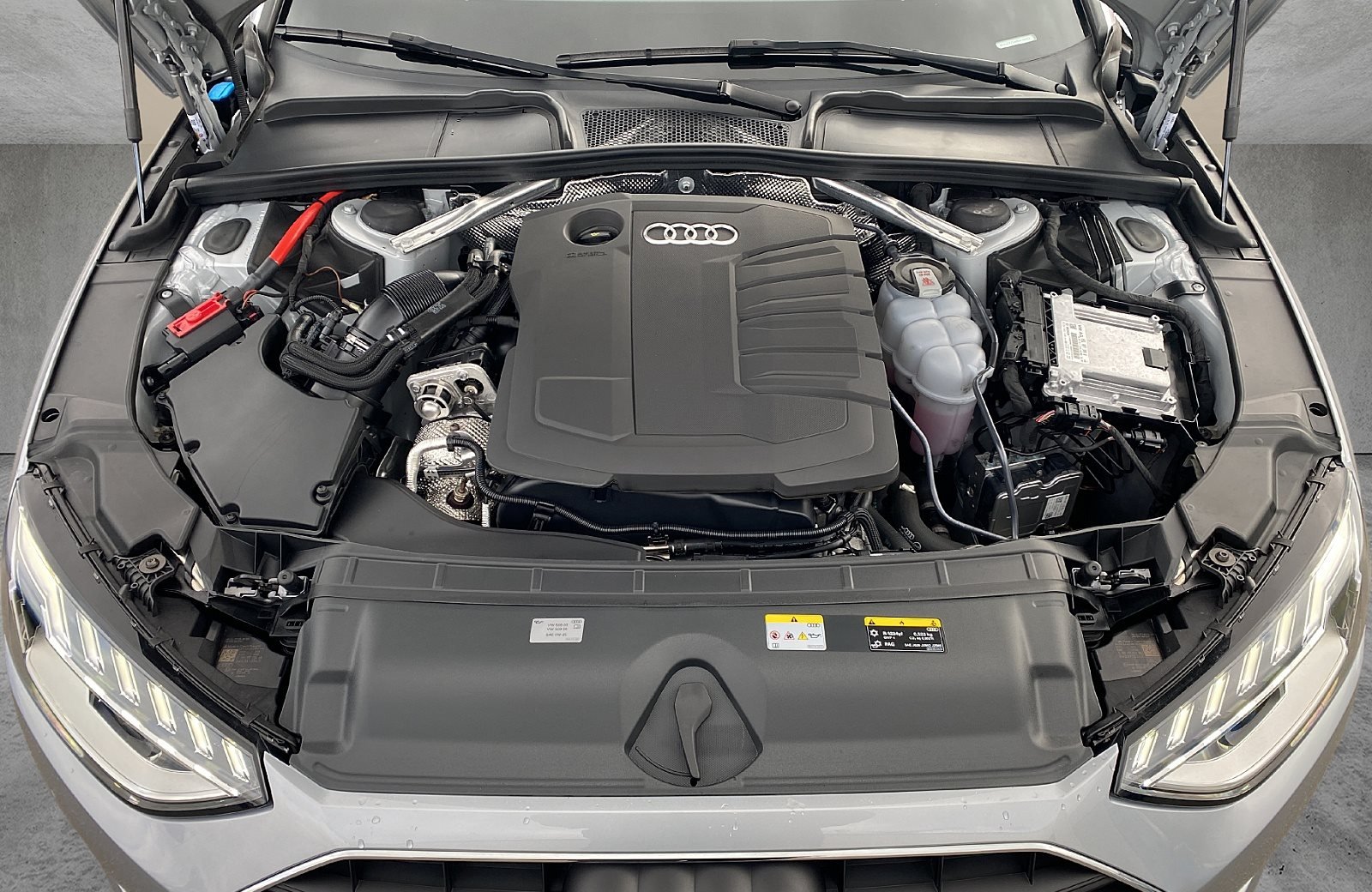 A4 Avant 30 TDI S-tronic LED Navi PDC SHZ Sportsitze