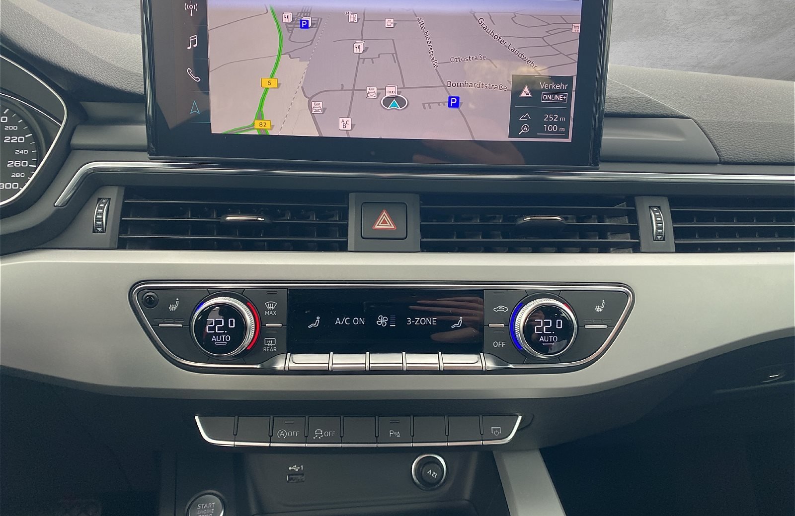 A4 Avant 30 TDI S-tronic LED Navi PDC SHZ Sportsitze