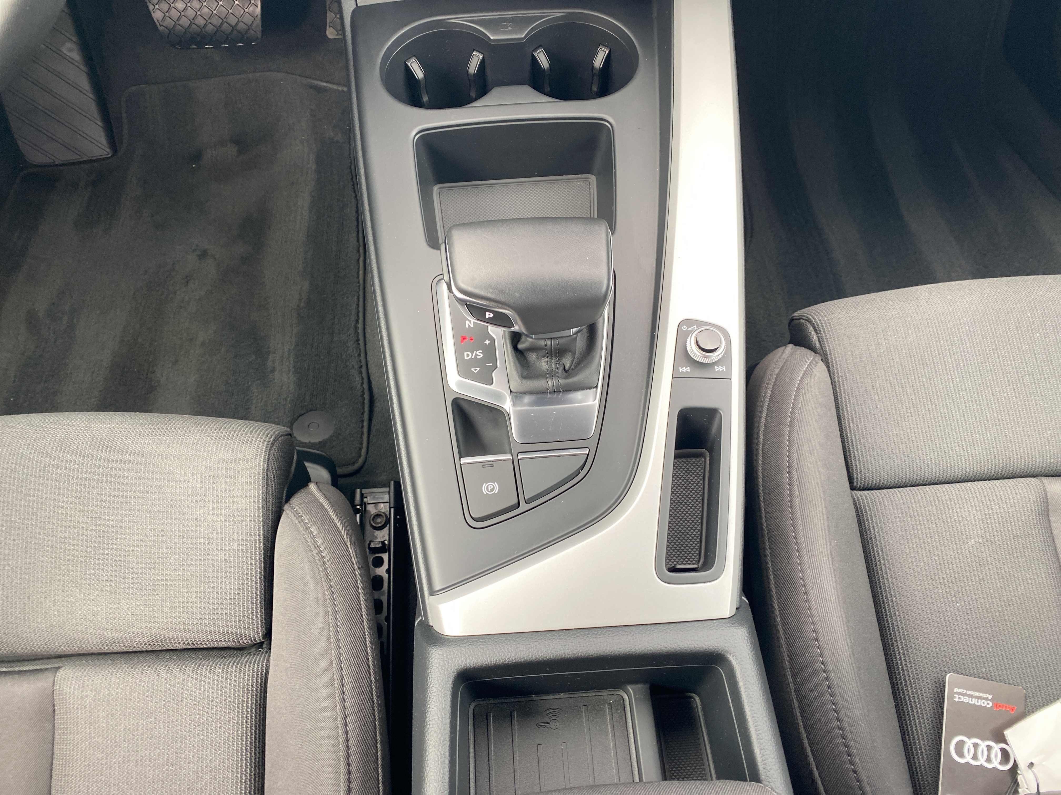 A4 Avant 30 TDI S-tronic LED Navi PDC SHZ Sportsitze