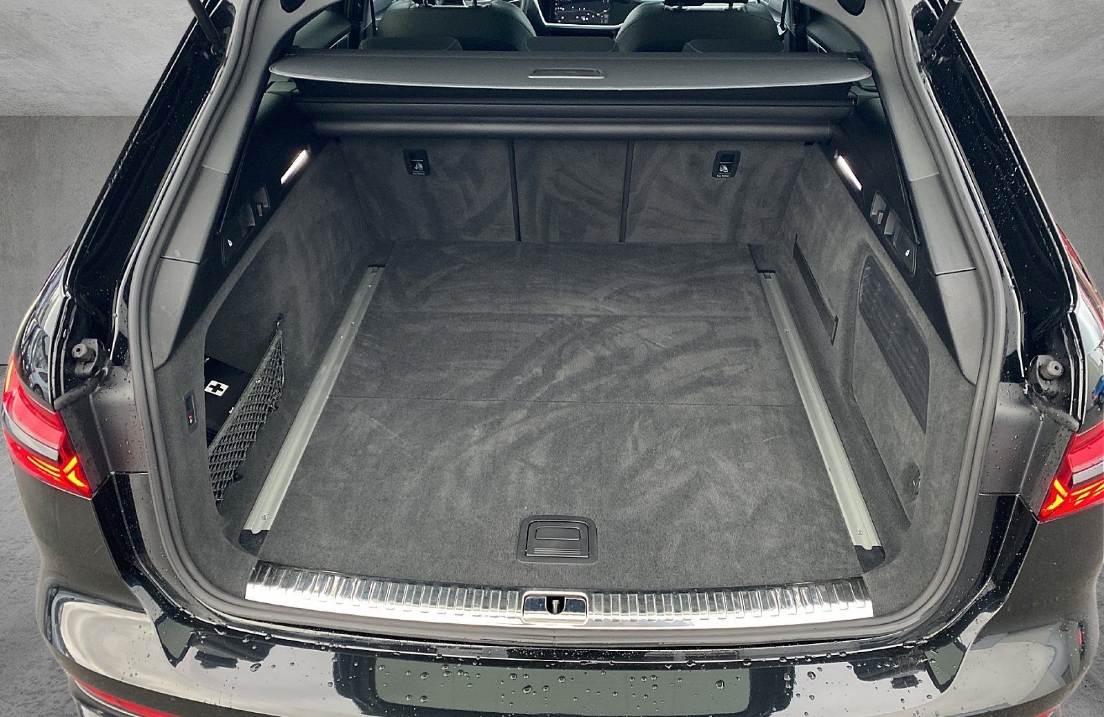 A6 Avant 45 TFSI S line quattro S-tronic Matrix Navi ACC Pano AHK RFK