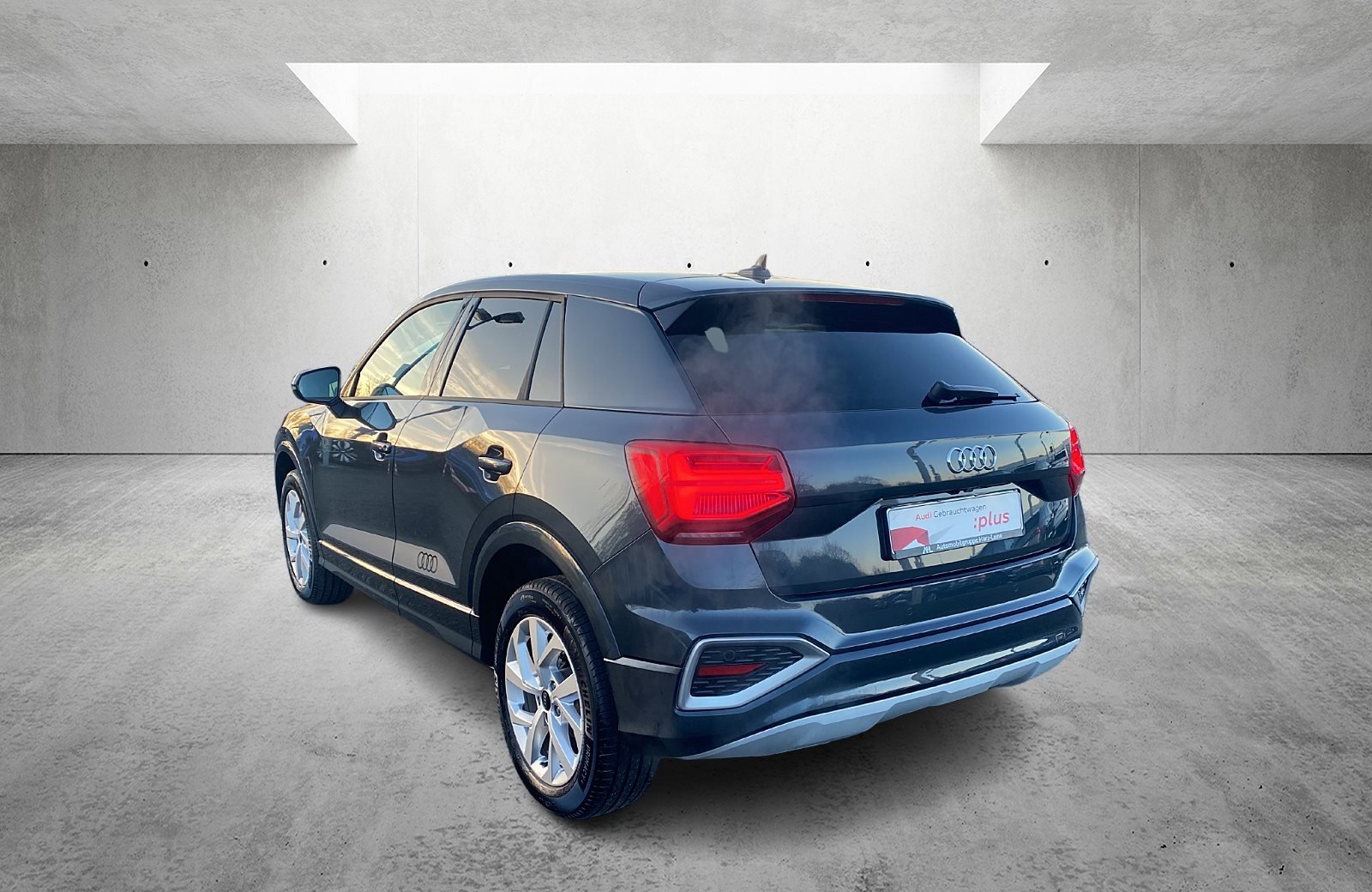 Q2 35 TFSI advanced Matrix ACC AHK RFK Standhzg.