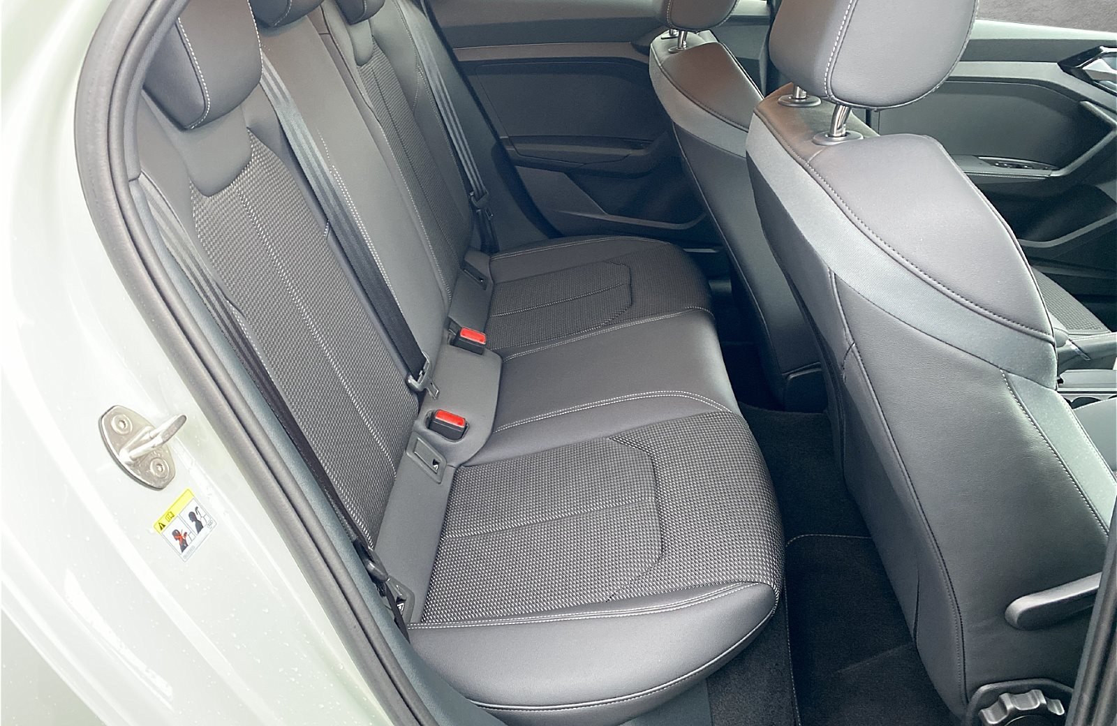 A1 allstreet 30 TFSI S line S tronic LED Navi ACC PDC SHZ