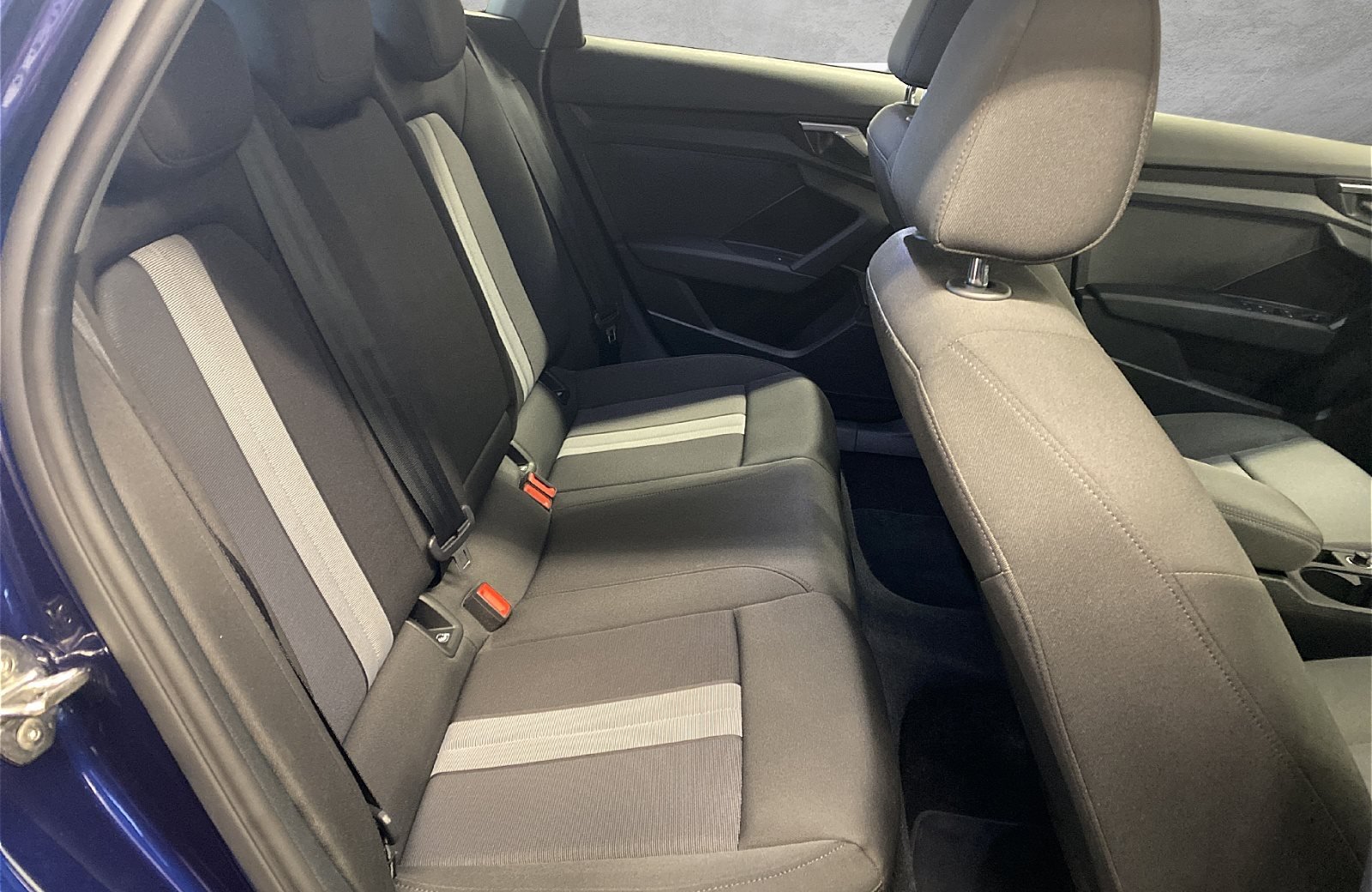 A3 Sportback 35 TDI advanced S-tronic LED Navi RFK PDC