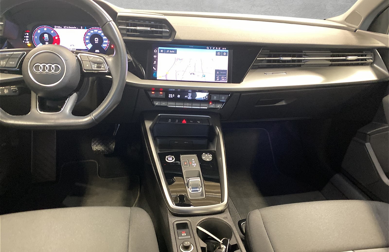 A3 Sportback 35 TDI advanced S-tronic LED Navi RFK PDC