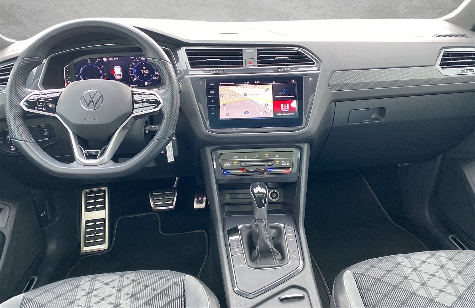 Tiguan 1.4 TSI eHybrid R-Line DSG Matrix Navi ACC Pano AHK HuD