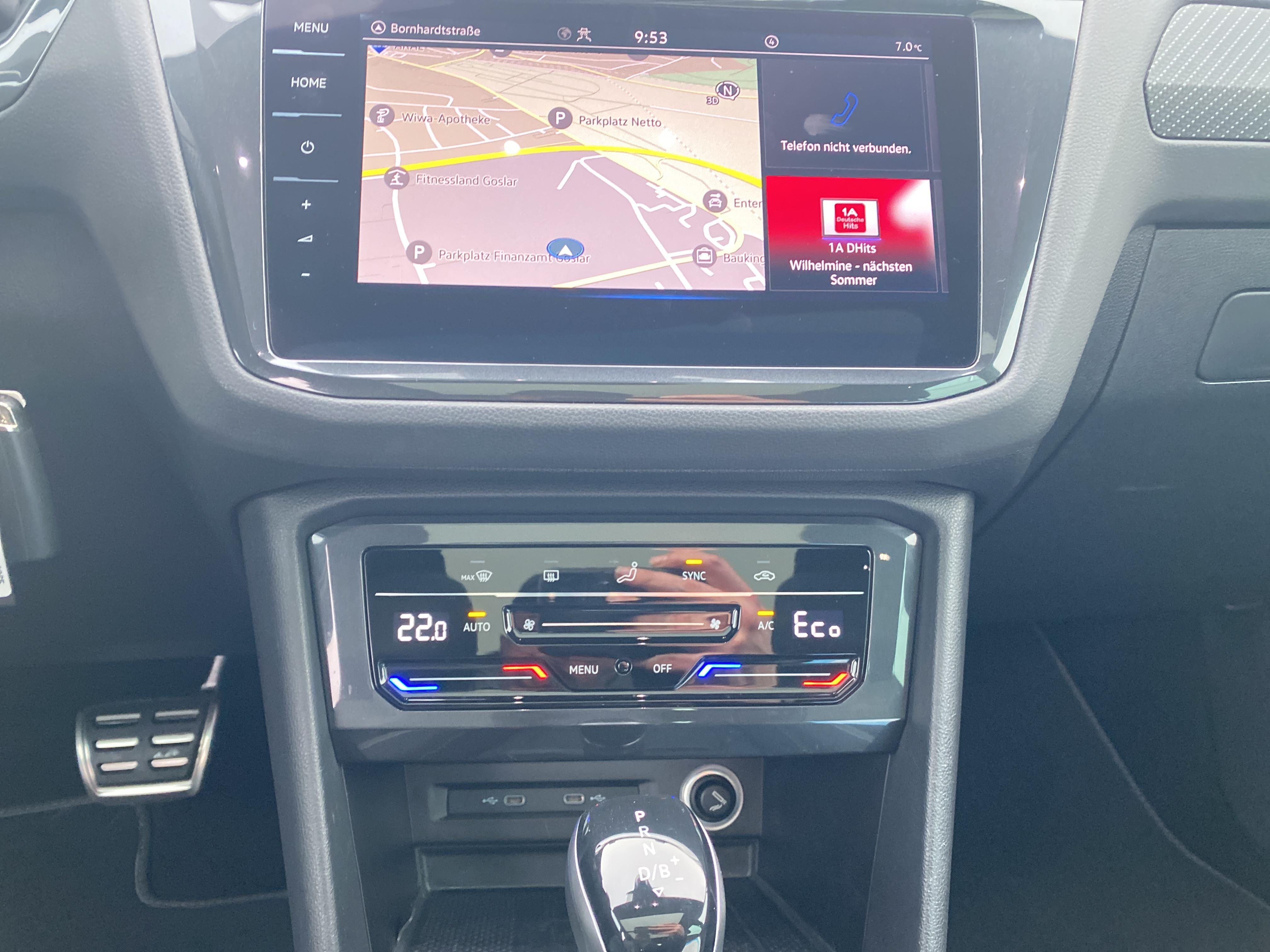 Tiguan 1.4 TSI eHybrid R-Line DSG Matrix Navi ACC Pano AHK HuD