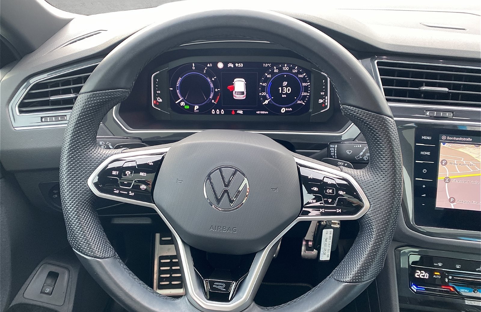 Tiguan 1.4 TSI eHybrid R-Line DSG Matrix Navi ACC Pano AHK HuD