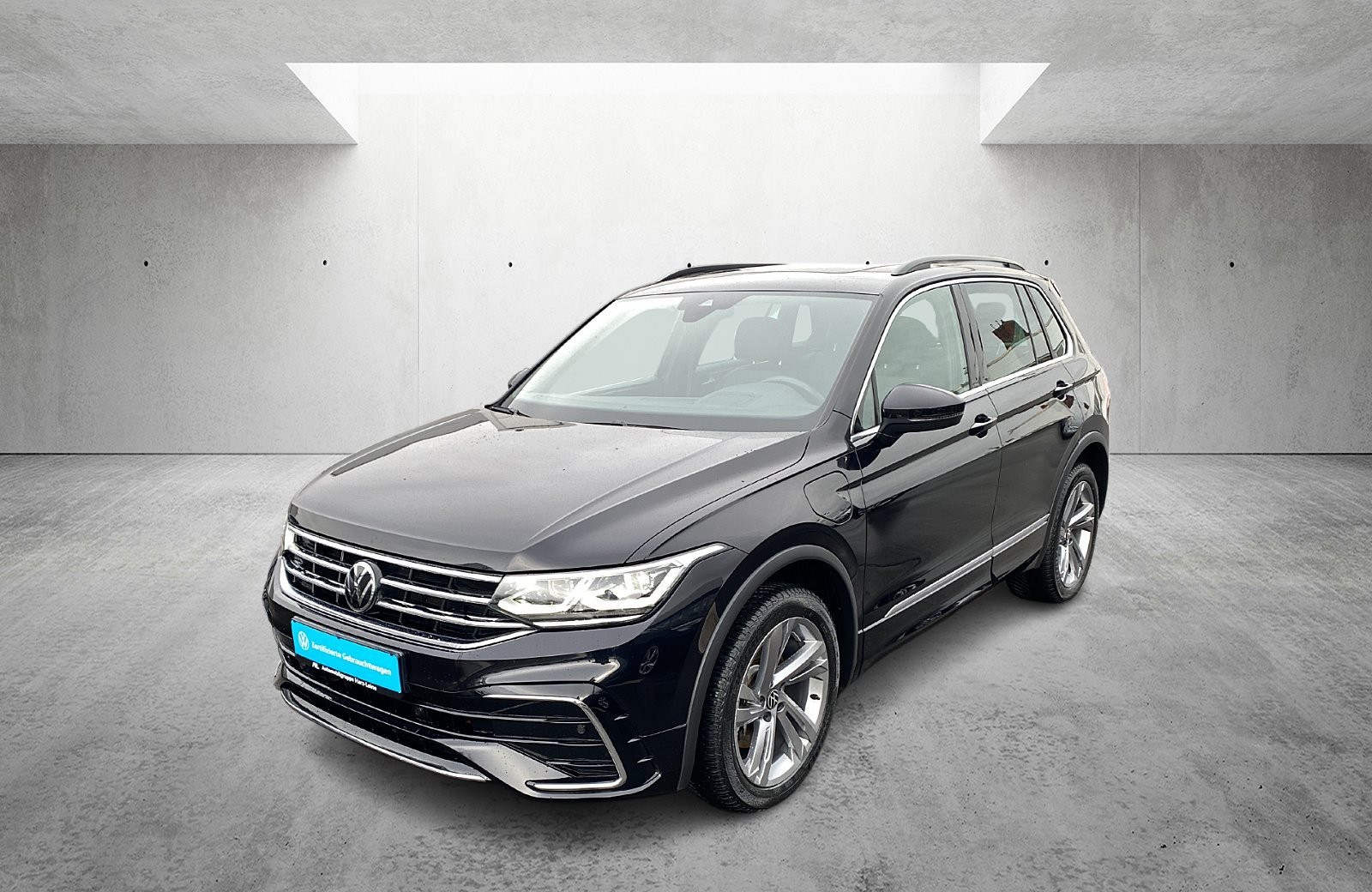 Tiguan 1.4 TSI eHybrid R-Line DSG Matrix Navi ACC Pano AHK HuD