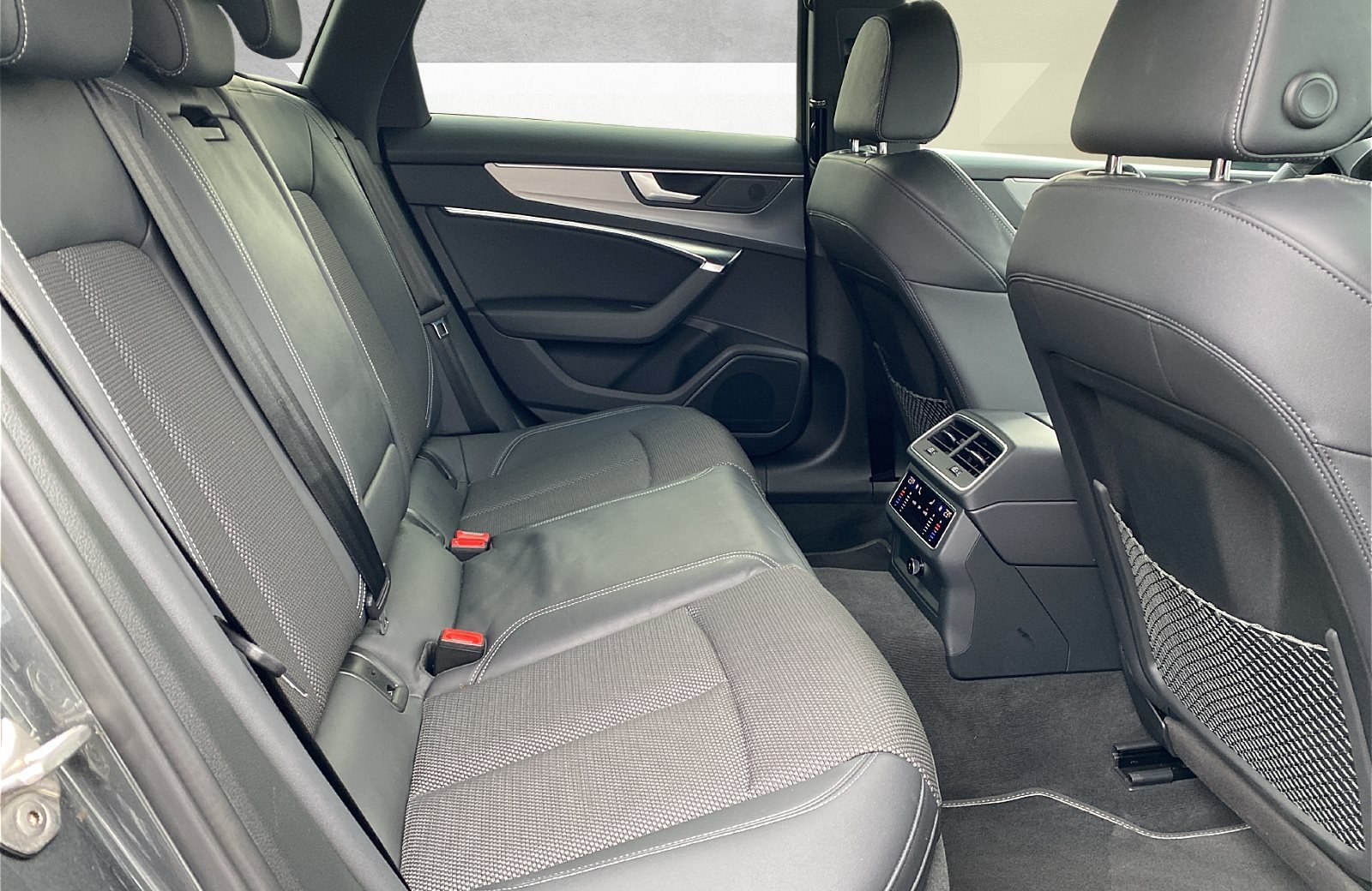 A6 Avant 40 TDI S line S-tronic LED Navi ACC Pano RFK