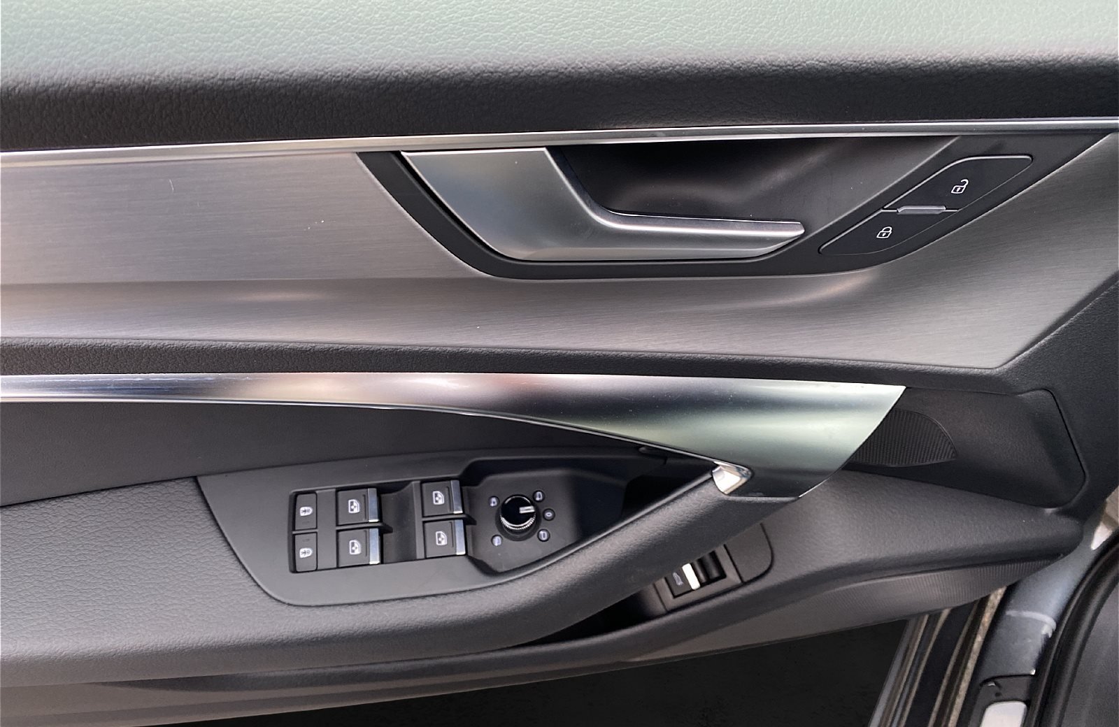 A6 Avant 40 TDI S line S-tronic LED Navi ACC Pano RFK