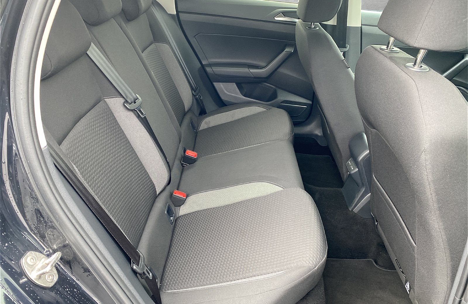 Taigo 1.0 TSI Life LED PDC SHZ App-Connect LED