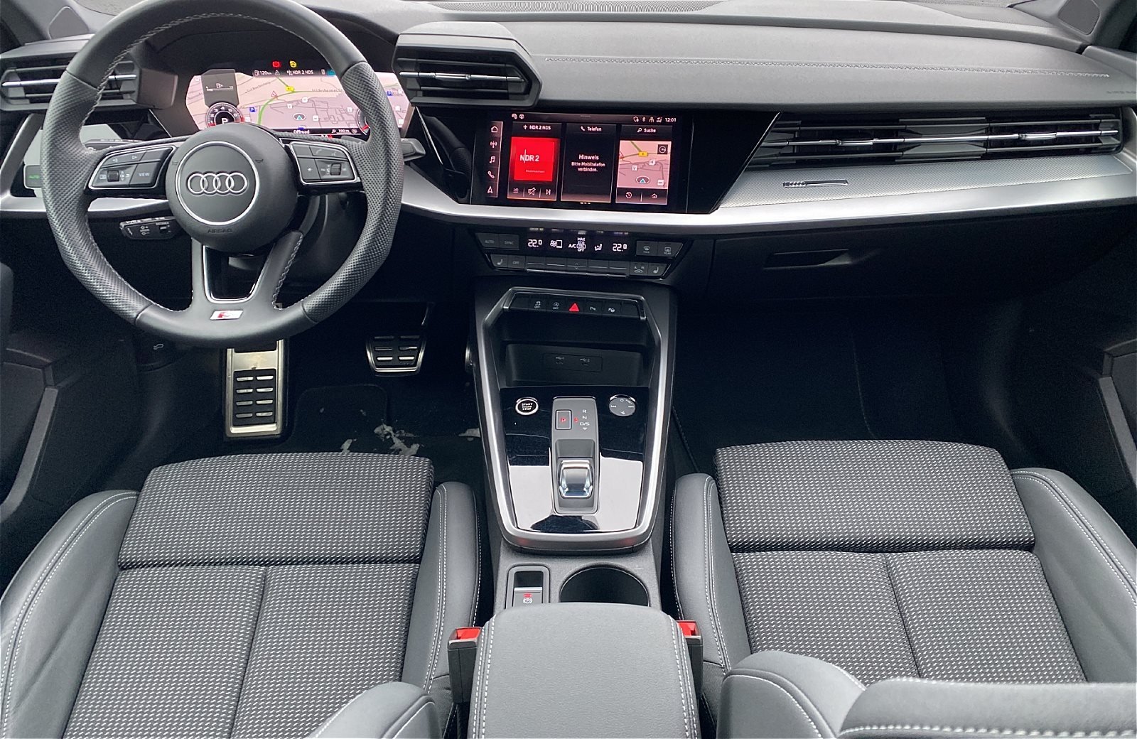 A3 Sportback 35 TFSI S line S-tronic LED Navi RFK PDC SHZ