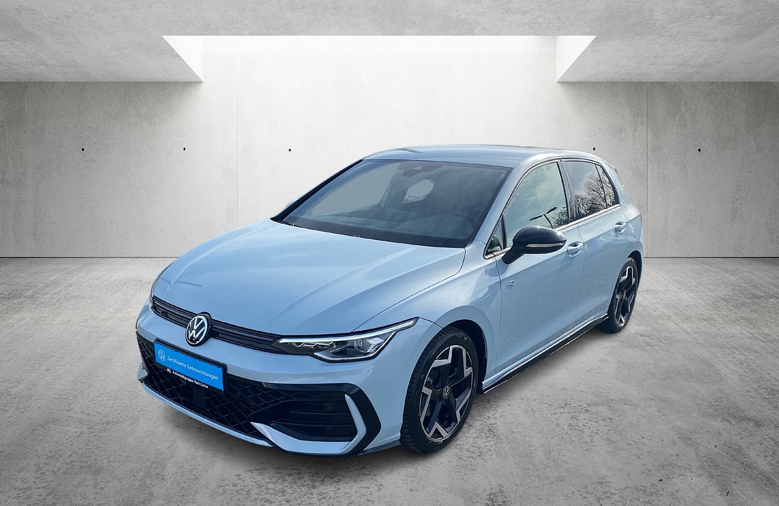 Golf 2.0 TDI R-Line DSG BlackStyle AHK Navi ACC HarmanKardon