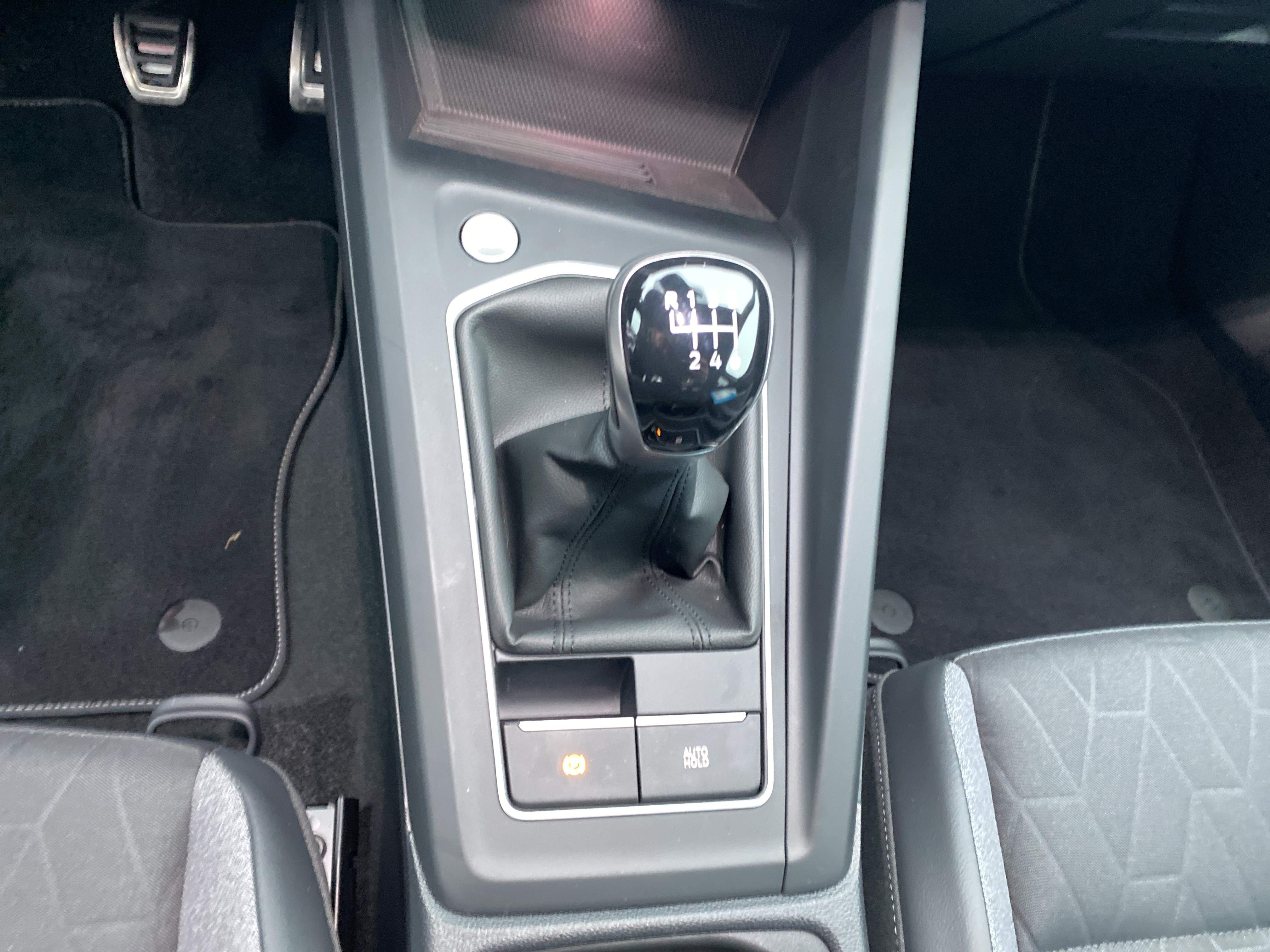 Golf 1.5 TSI Goal ACC RFK LED HarmanKardon ACC