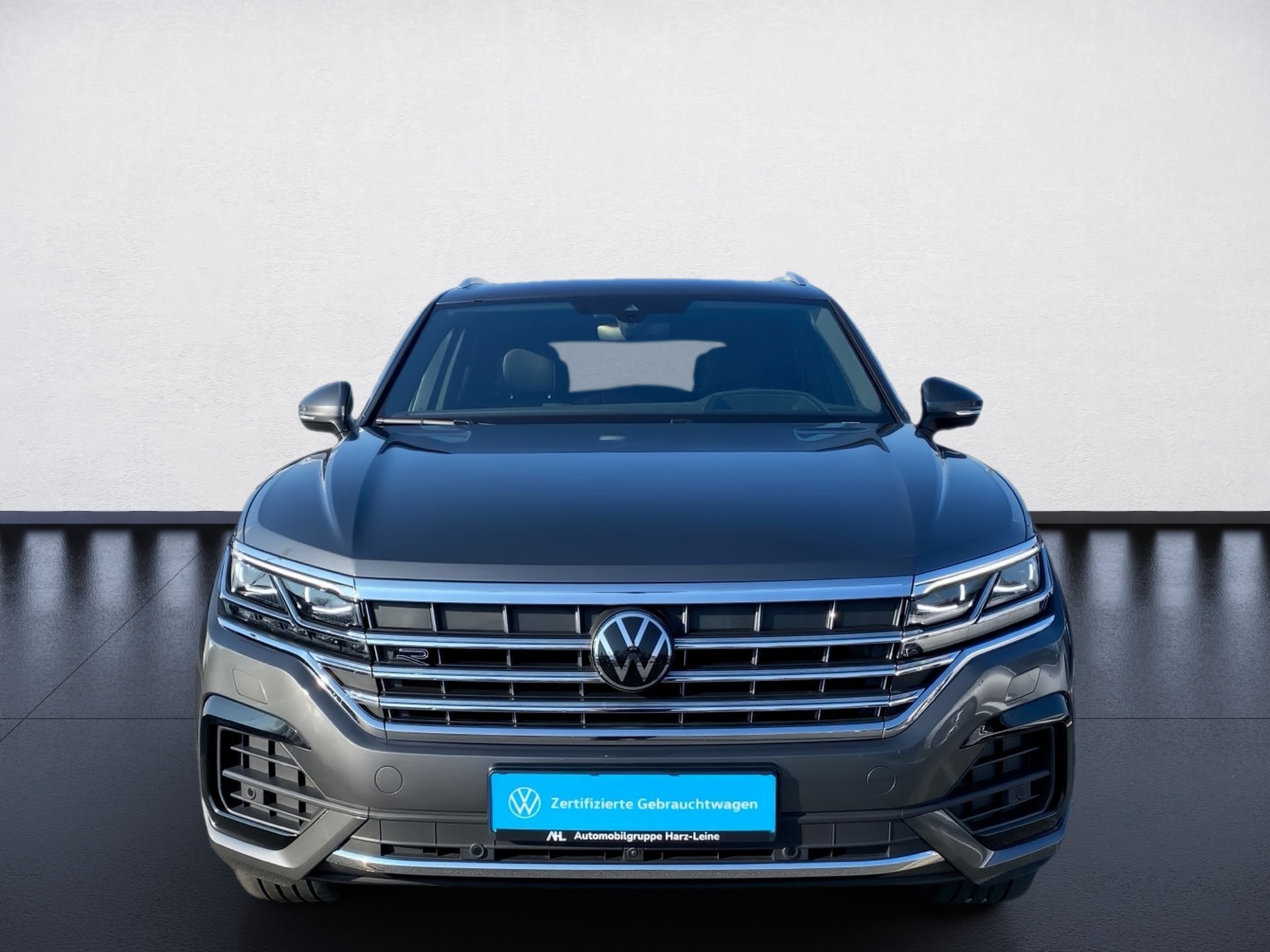 Touareg 3.0 TDI R-Line 4M DSG Matrix Navi ACC AHK Pano HuD Luft