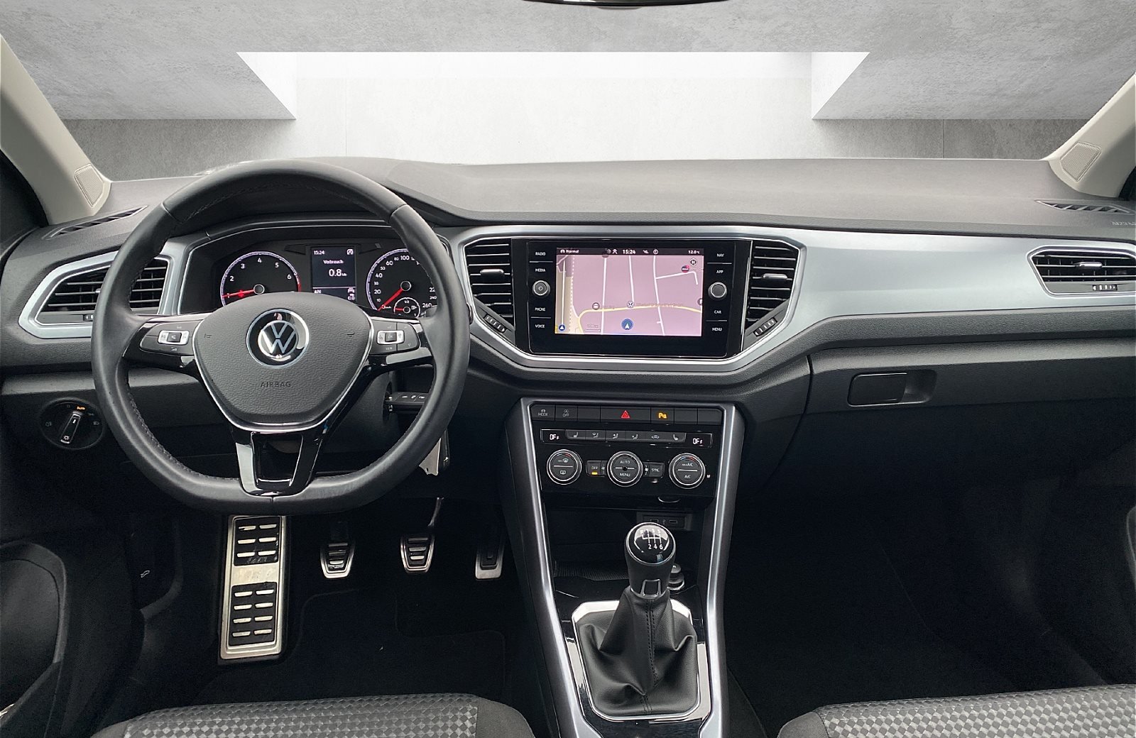 T-Roc 1.0 TSI Active Navi PDC SHZ DAB+ Bluetooth