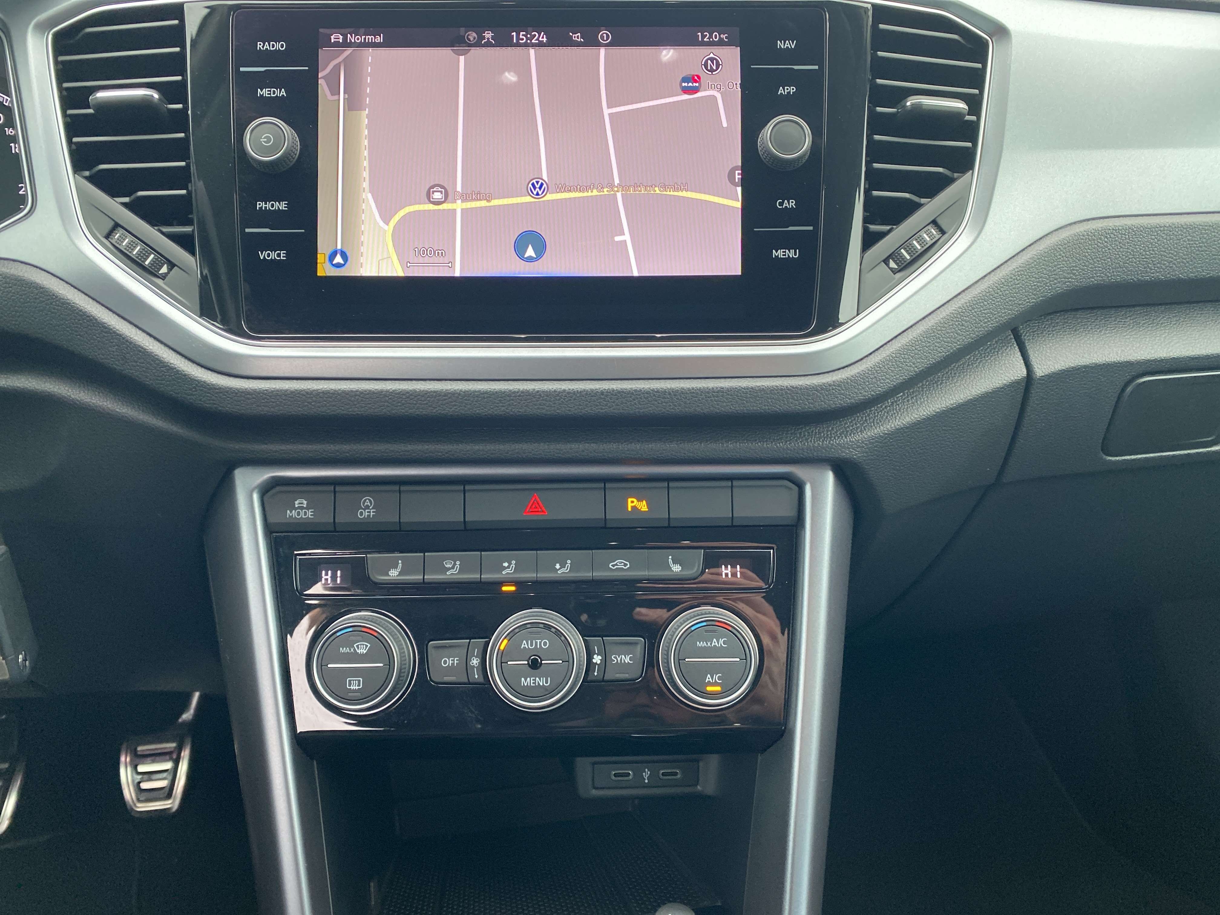 T-Roc 1.0 TSI Active Navi PDC SHZ DAB+ Bluetooth