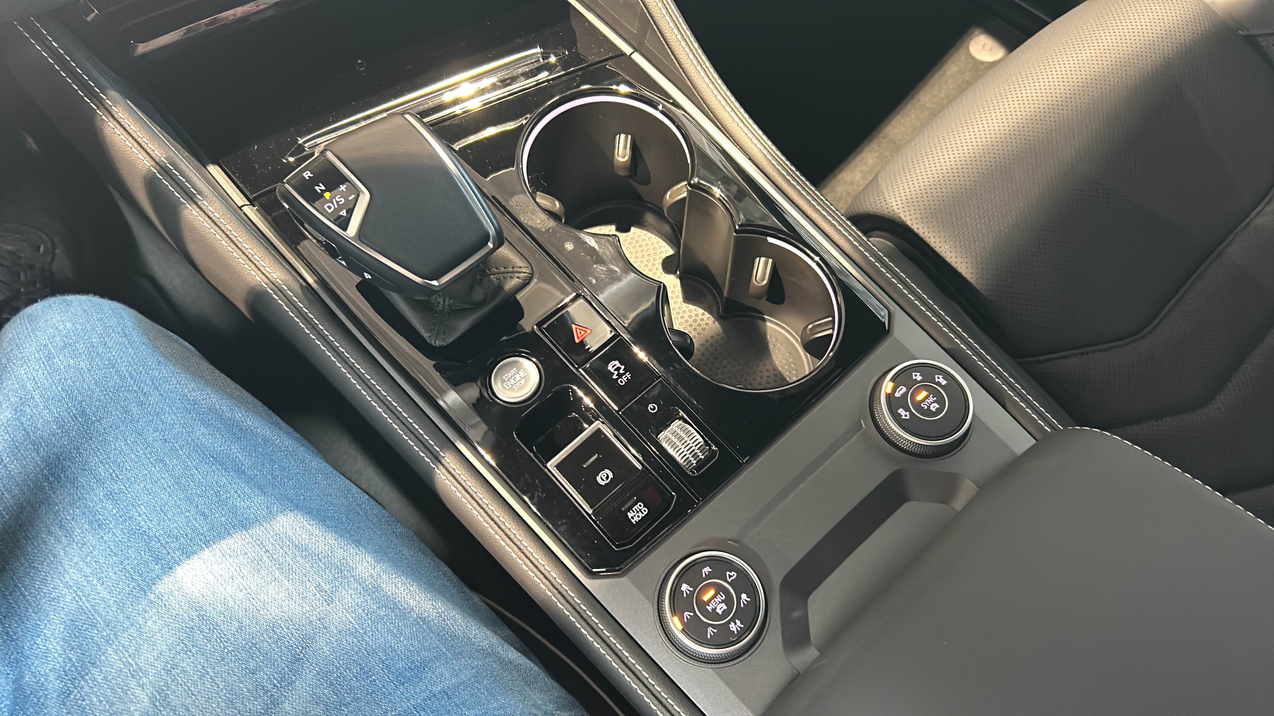 Touareg R-Line 3.0 V6 TDI 4MOTION 3xKlima 4xSHZ