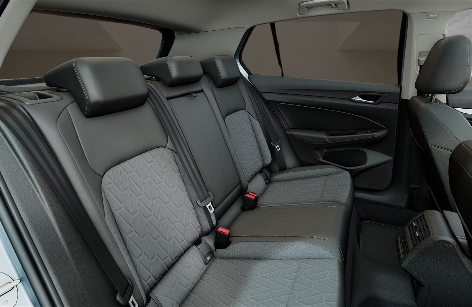 Golf VIII ENERGY 1.5 eHybrid 360 ACC AHK AUT LED