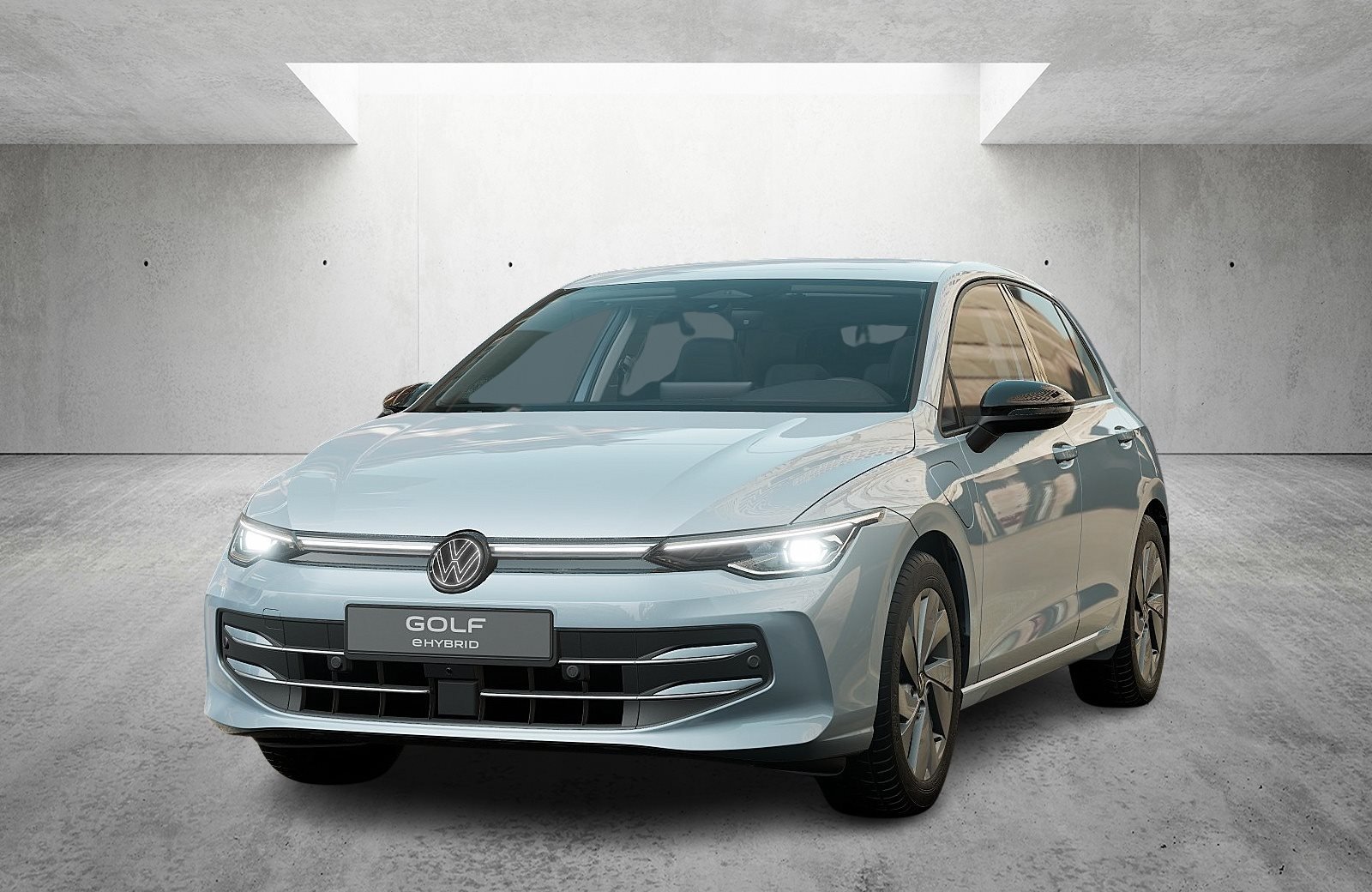 Golf VIII ENERGY 1.5 eHybrid 360 ACC AHK AUT LED