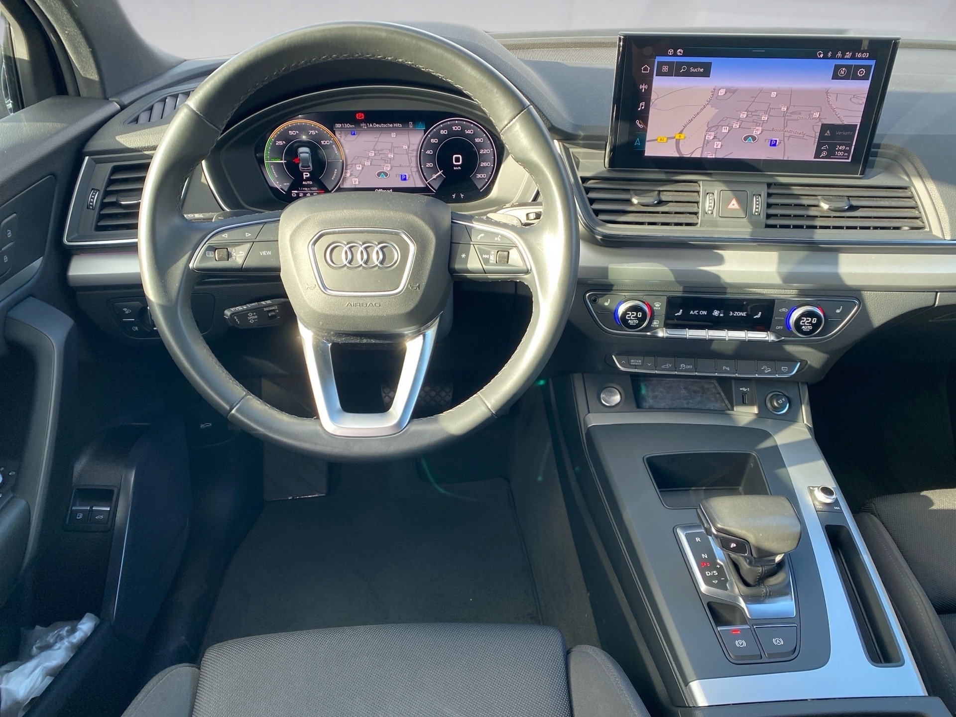 Q5 50 TFSI e quattro S-tronic Matrix Navi ACC AHK Standklima