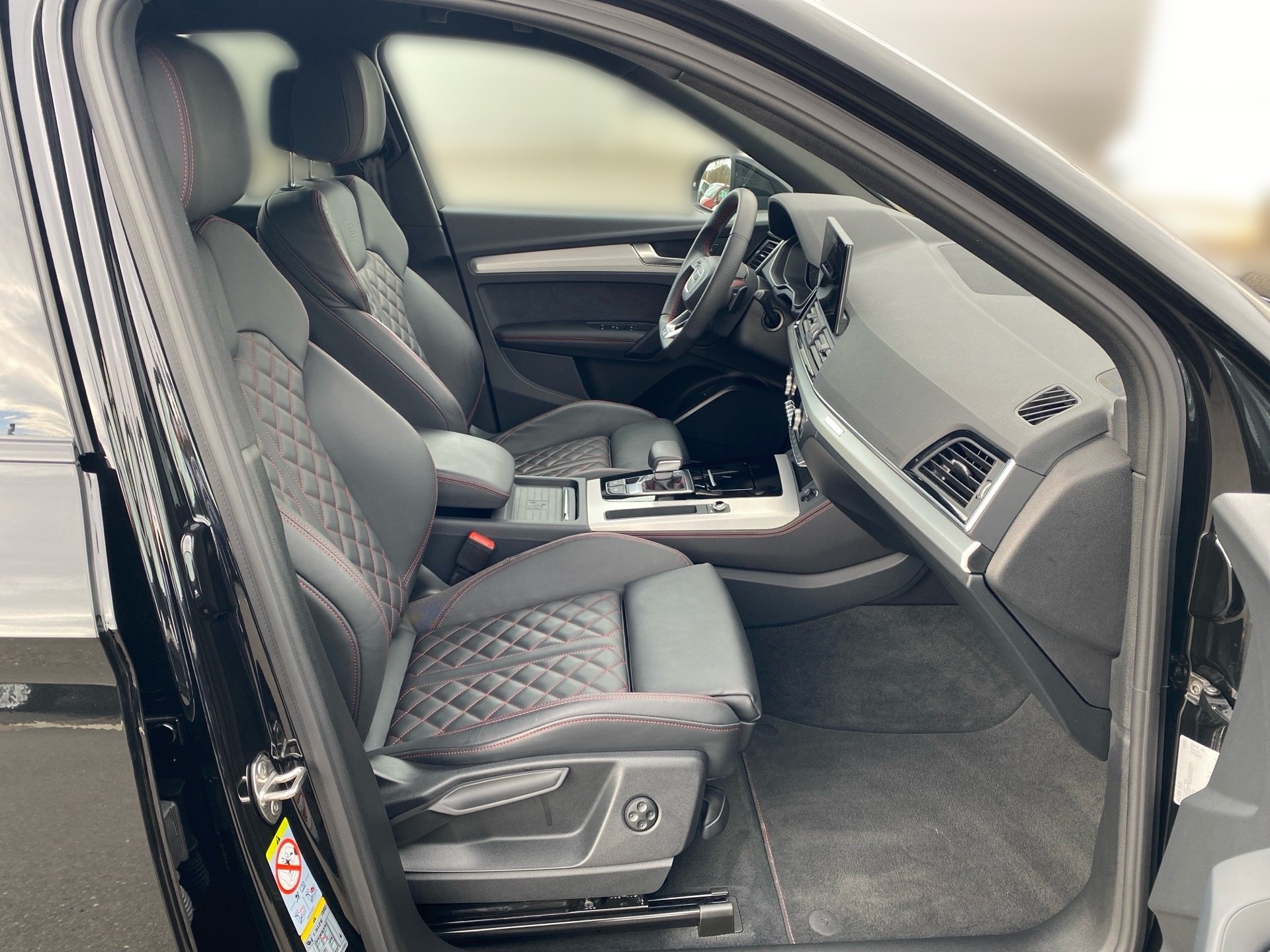 Q5 40 TDI S line quattro S-tronic Matrix Navi Luft AHK Leder