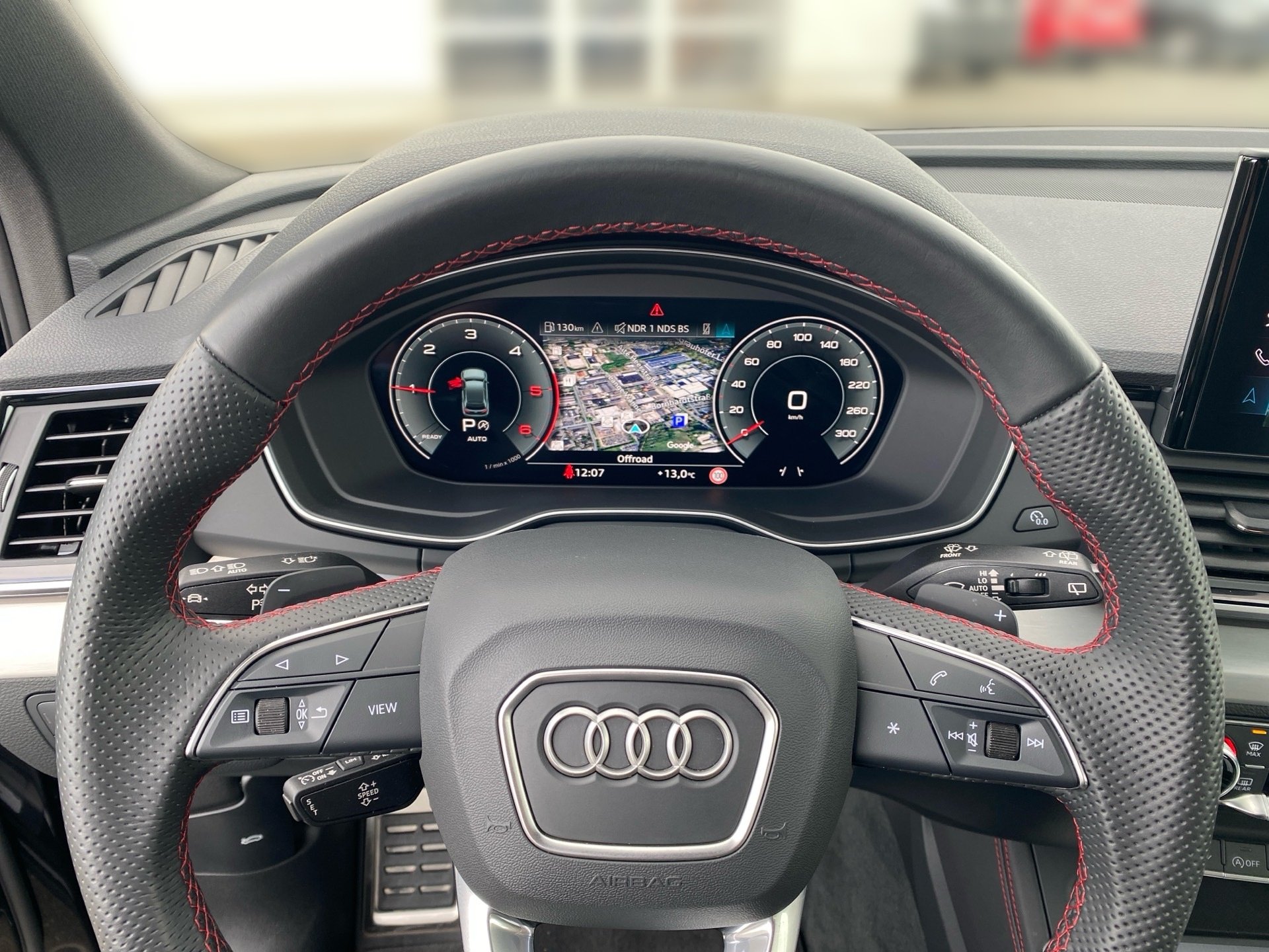 Q5 40 TDI S line quattro S-tronic Matrix Navi Luft AHK Leder