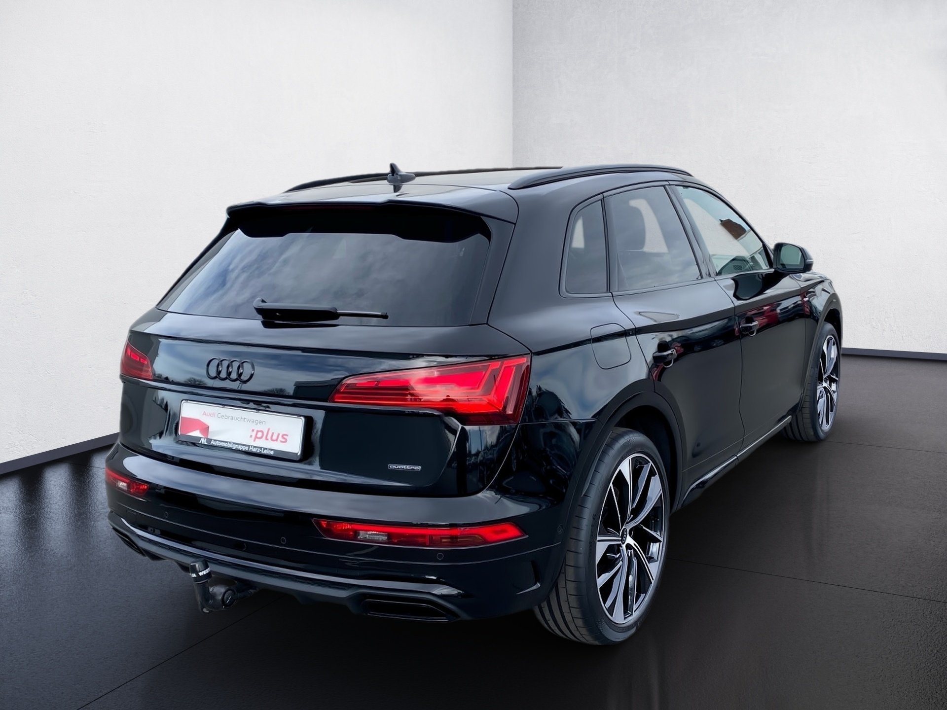 Q5 40 TDI S line quattro S-tronic Matrix Navi Luft AHK Leder