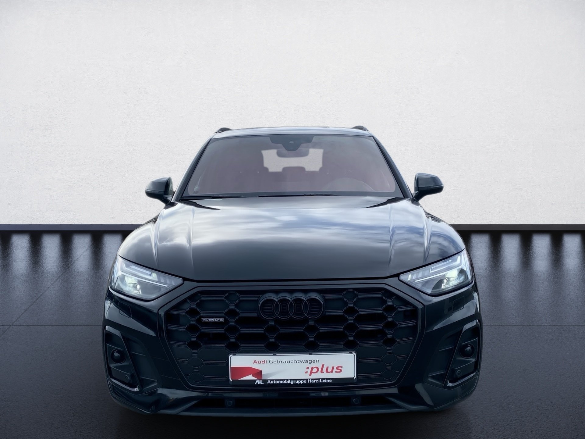 Q5 40 TDI S line quattro S-tronic Matrix Navi Luft AHK Leder