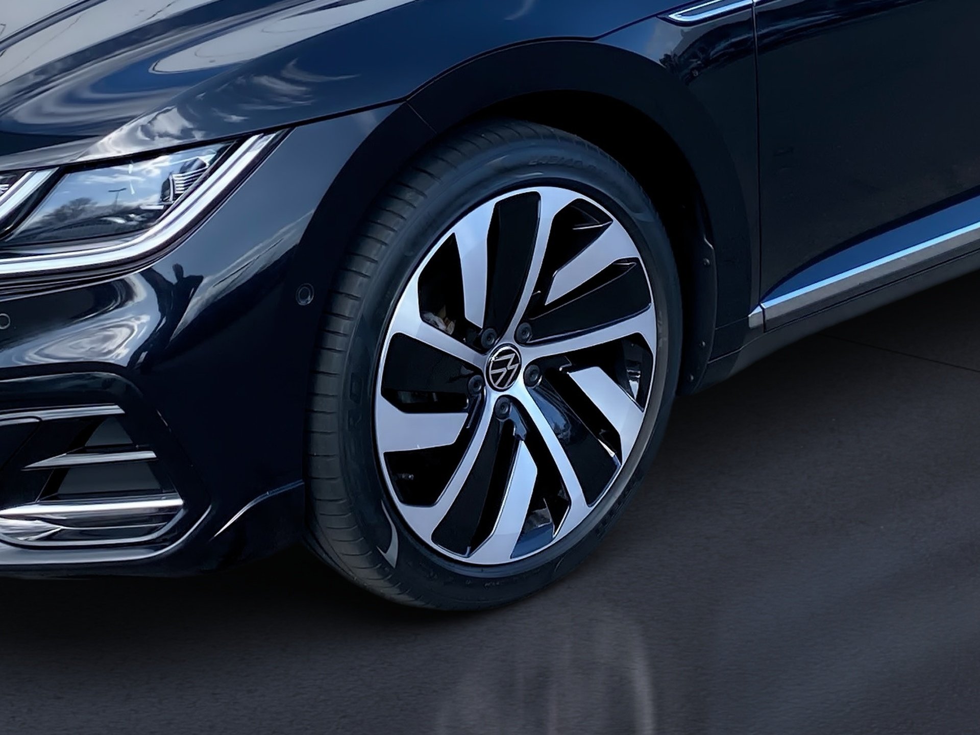 Arteon Shooting Brake 1.4 TSI eHybrid R-line DSG Matrix Navi ACC Pano