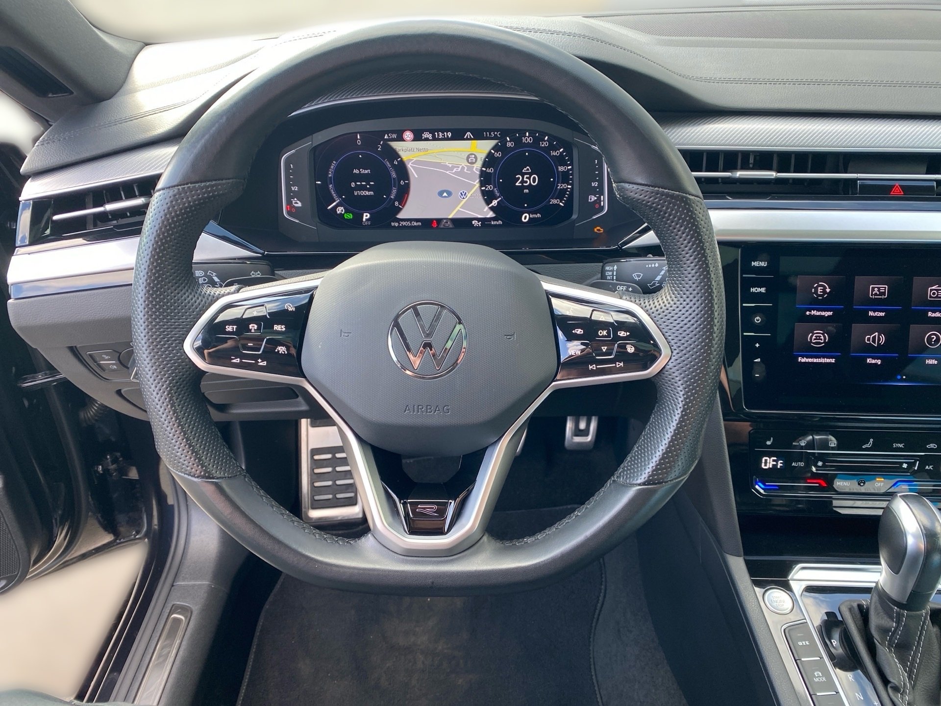 Arteon Shooting Brake 1.4 TSI eHybrid R-line DSG Matrix Navi ACC Pano