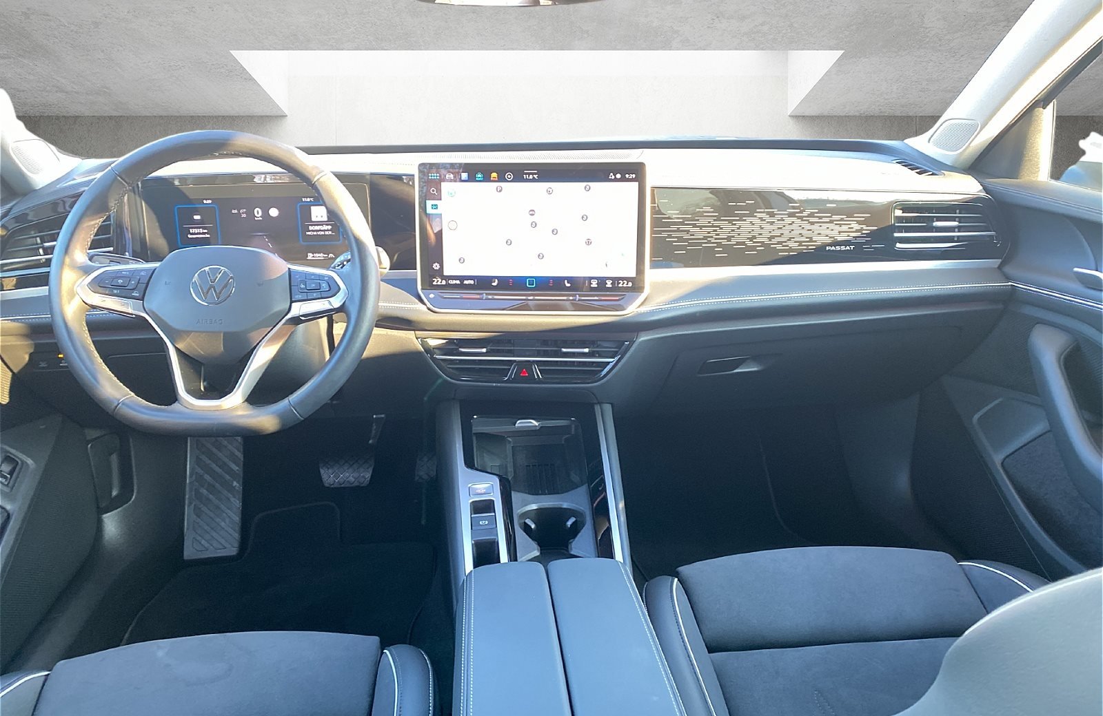 Passat Variant 2.0 TDI Elegance DSG Matrix Navi ACC AHK Massage