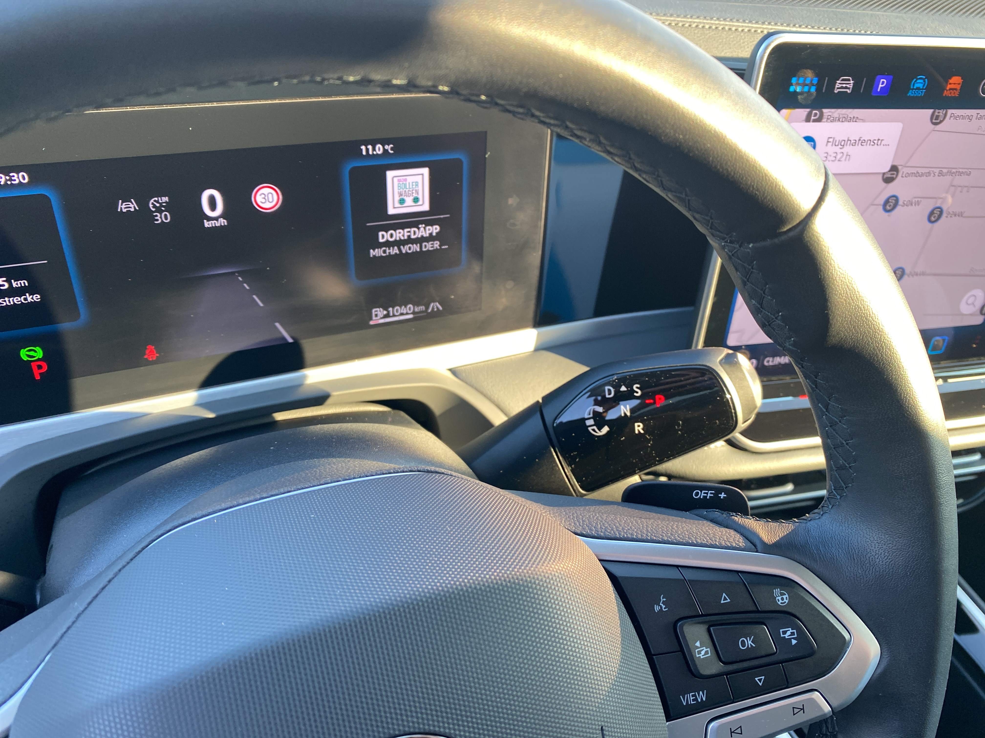 Passat Variant 2.0 TDI Elegance DSG Matrix Navi ACC AHK Massage