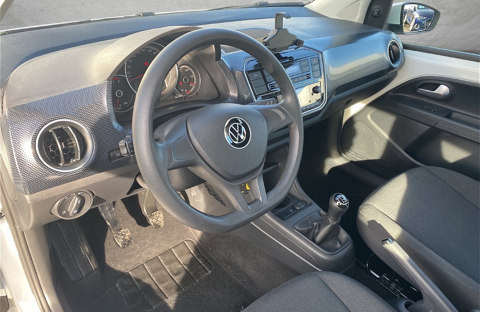 up! 1.0 move Climatronic GRA PDC hinten RFK Kam.