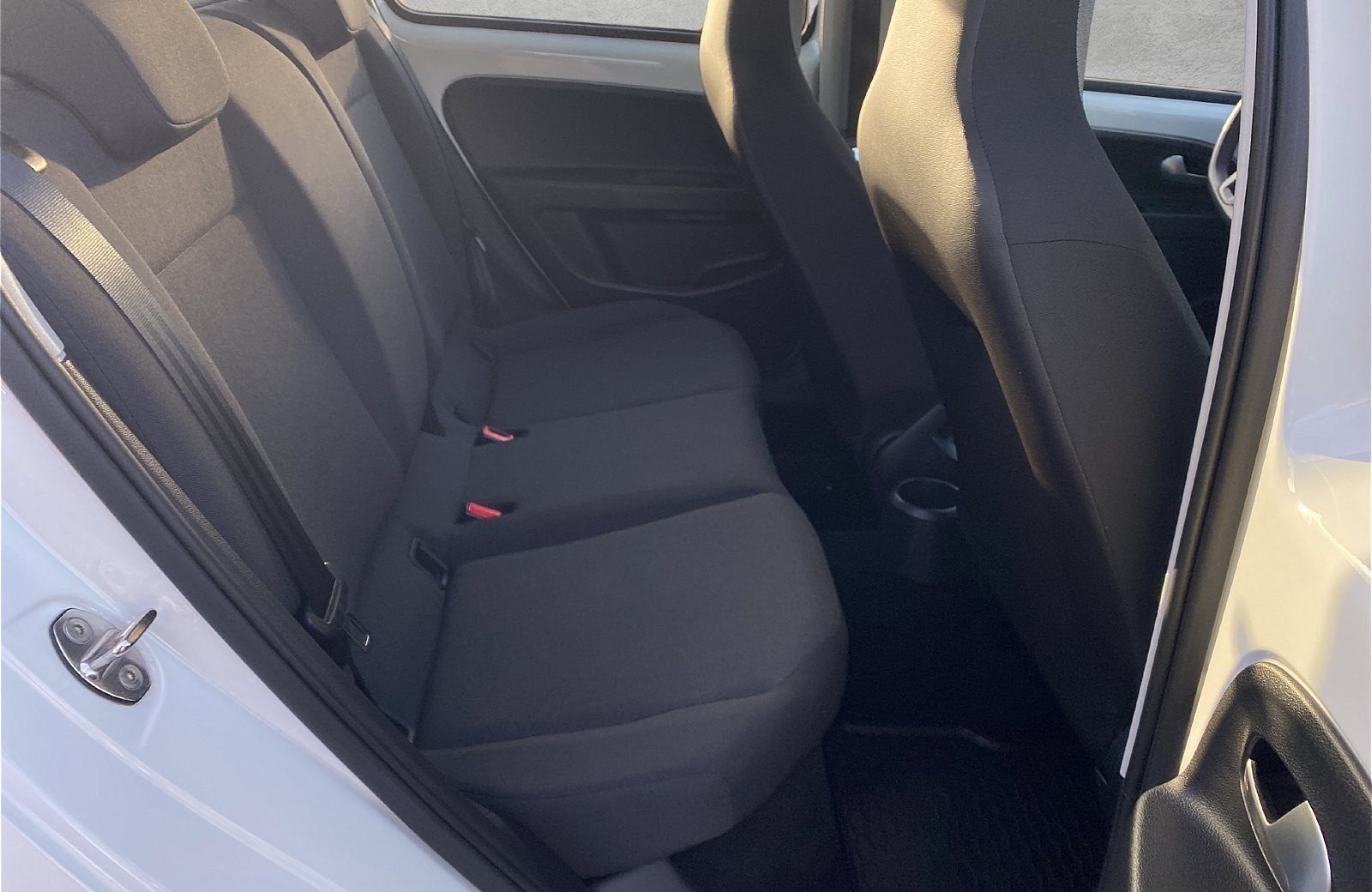 up! 1.0 TSI move Climatronic GRA PDC hinten RFK