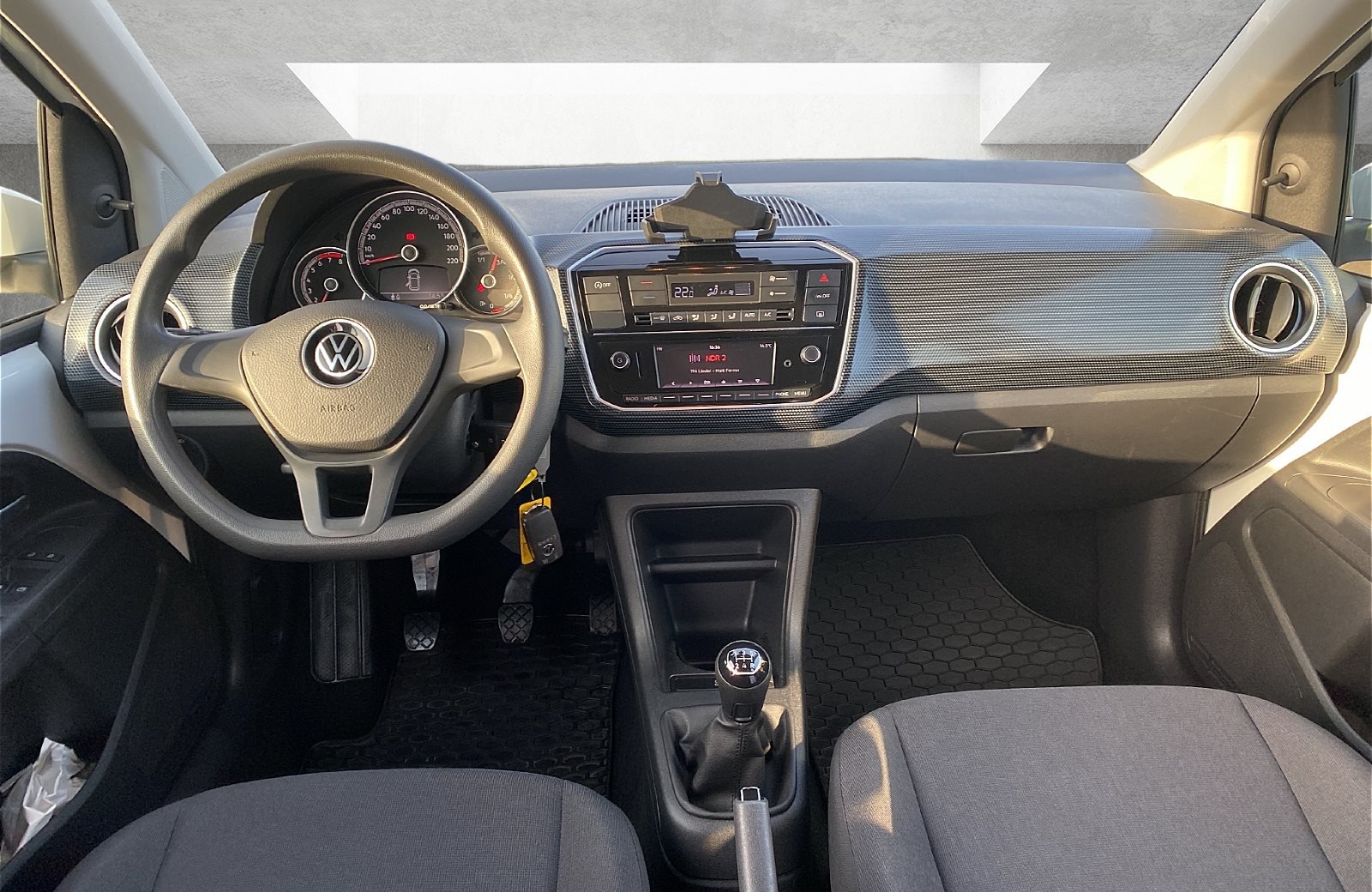 up! 1.0 TSI move Climatronic GRA PDC hinten RFK