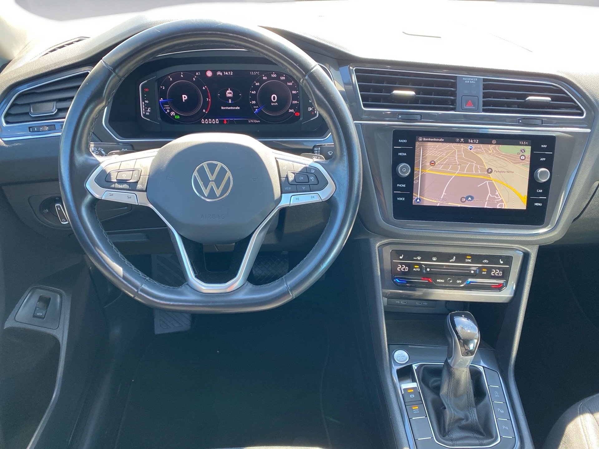 Tiguan Allspace 1.5 TSI Life DSG 7 Sitzer LED Navi ACC AHK