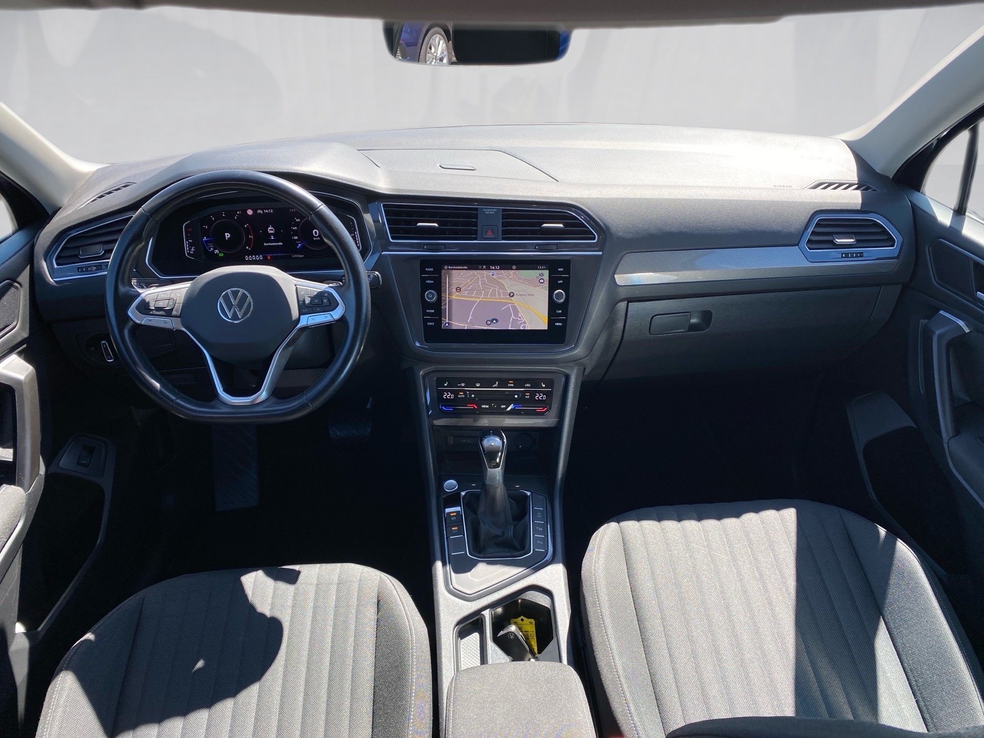 Tiguan Allspace 1.5 TSI Life DSG 7 Sitzer LED Navi ACC AHK