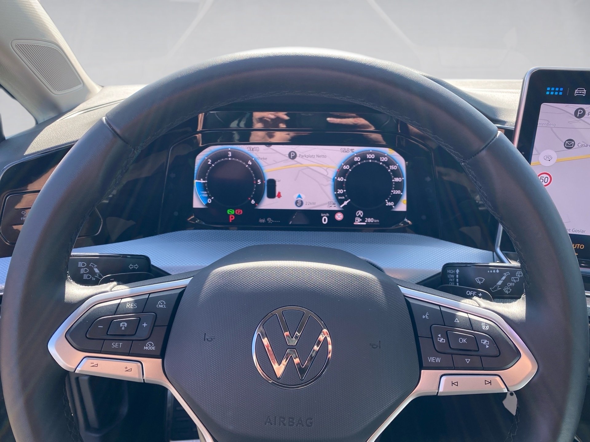 Golf VIII Variant 2.0 TDI Goal DSG Matrix Navi ACC AHK RFK AreaView