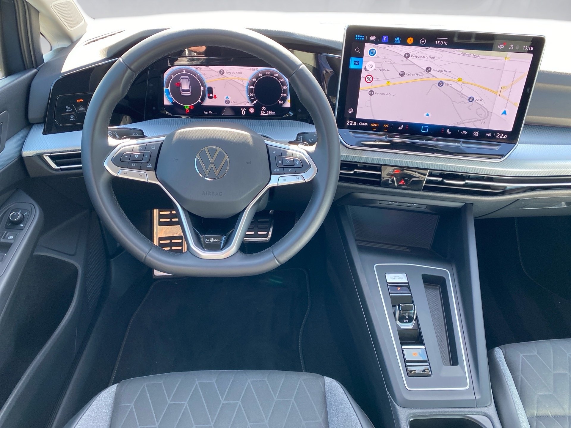 Golf VIII Variant 2.0 TDI Goal DSG Matrix Navi ACC AHK RFK AreaView