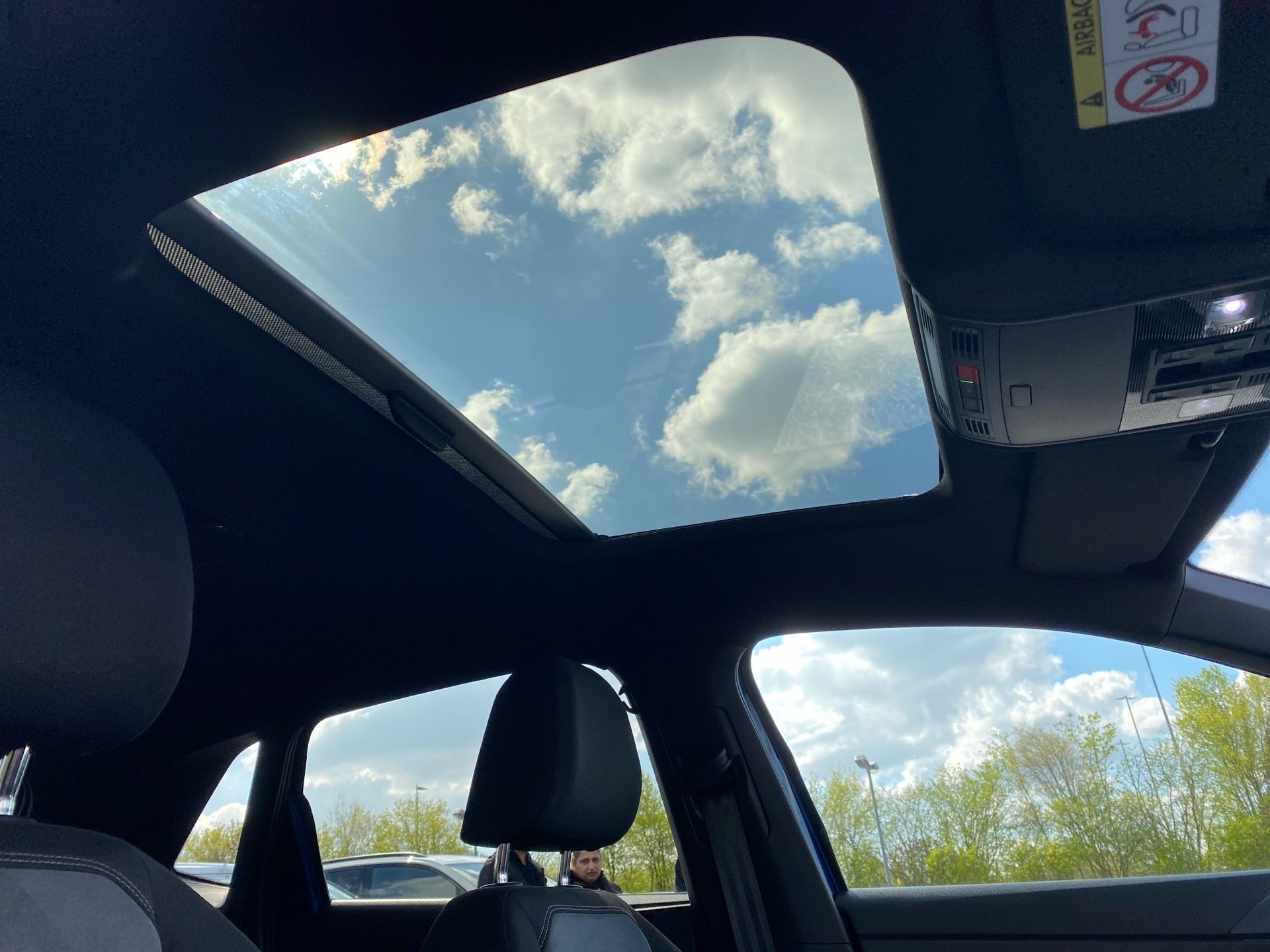 Polo 1.0 TSI R-Line DSG Matrix Navi Pano RFK ACC