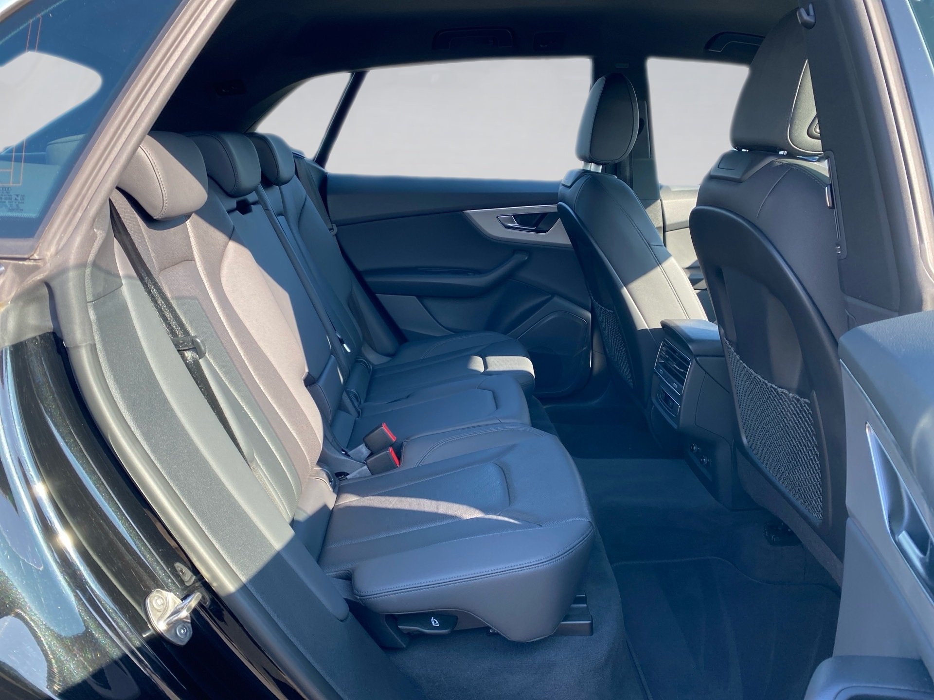 Q8 55 TFSIe Sline quattro Tiptronic HD-Matrix HuD Nachtsicht AHK