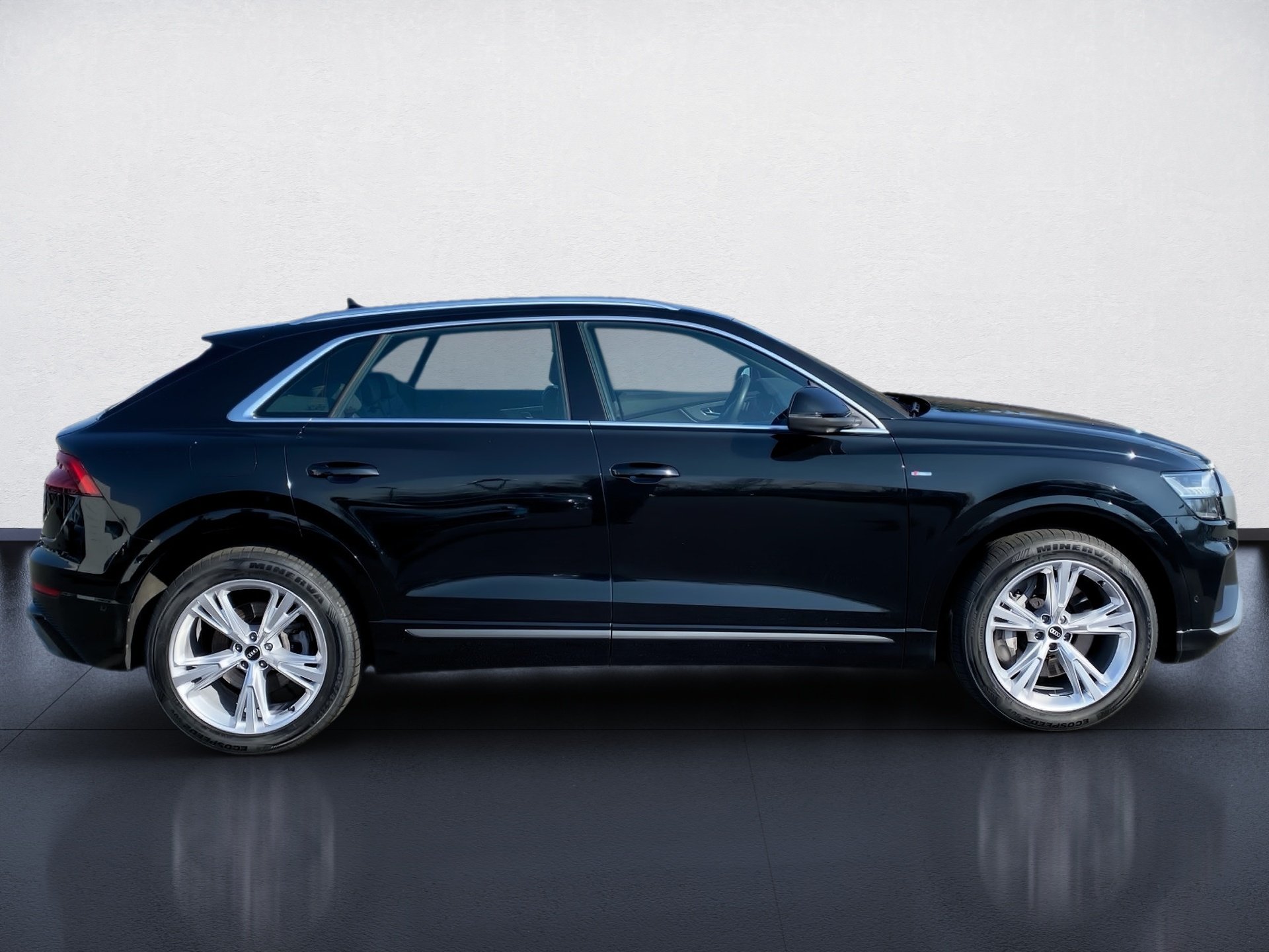 Q8 55 TFSIe Sline quattro Tiptronic HD-Matrix HuD Nachtsicht AHK